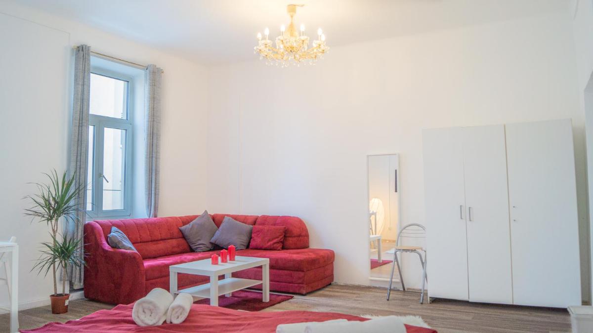 Spacious Shared Apartment Schönbrunn