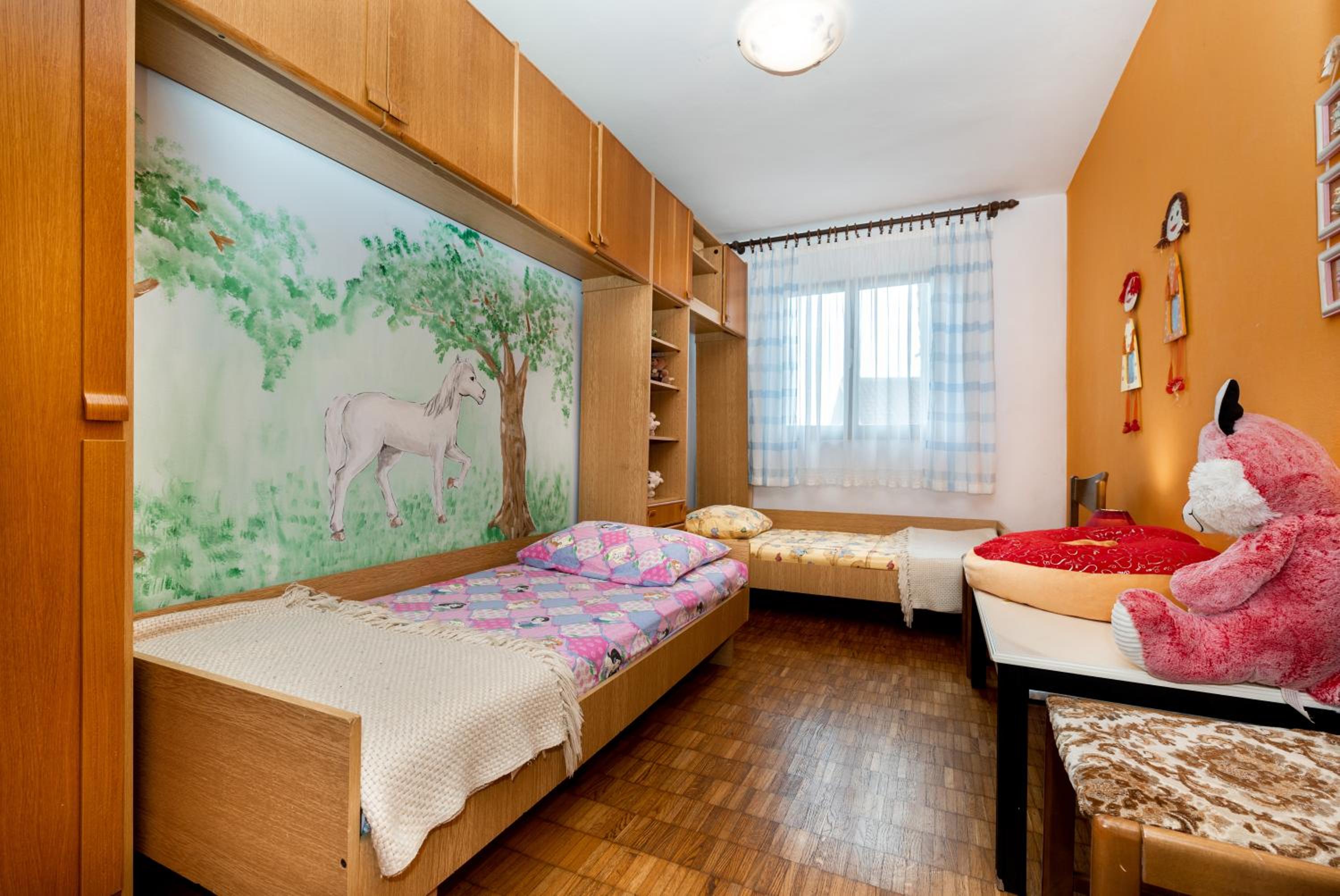 Apartment Vinez by 22Estates