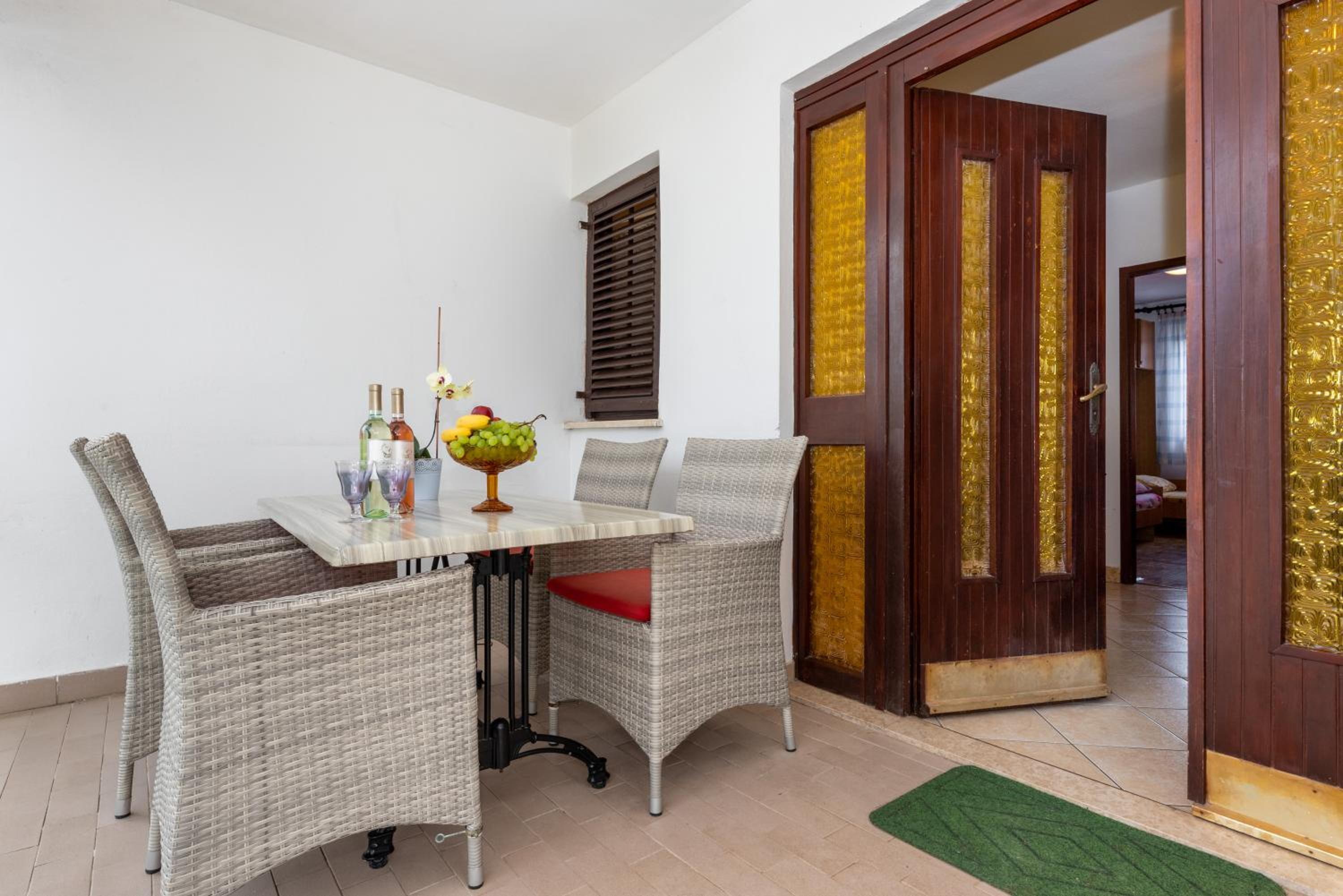 Apartment Vinez by 22Estates