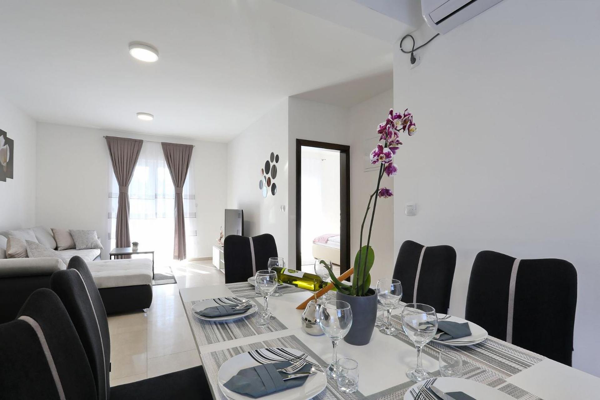 Apartments Lisac view 2