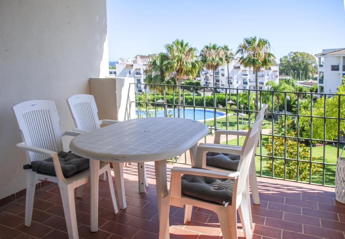 Great 2 Bedroom Apartment Near Puerto Banus photo 3