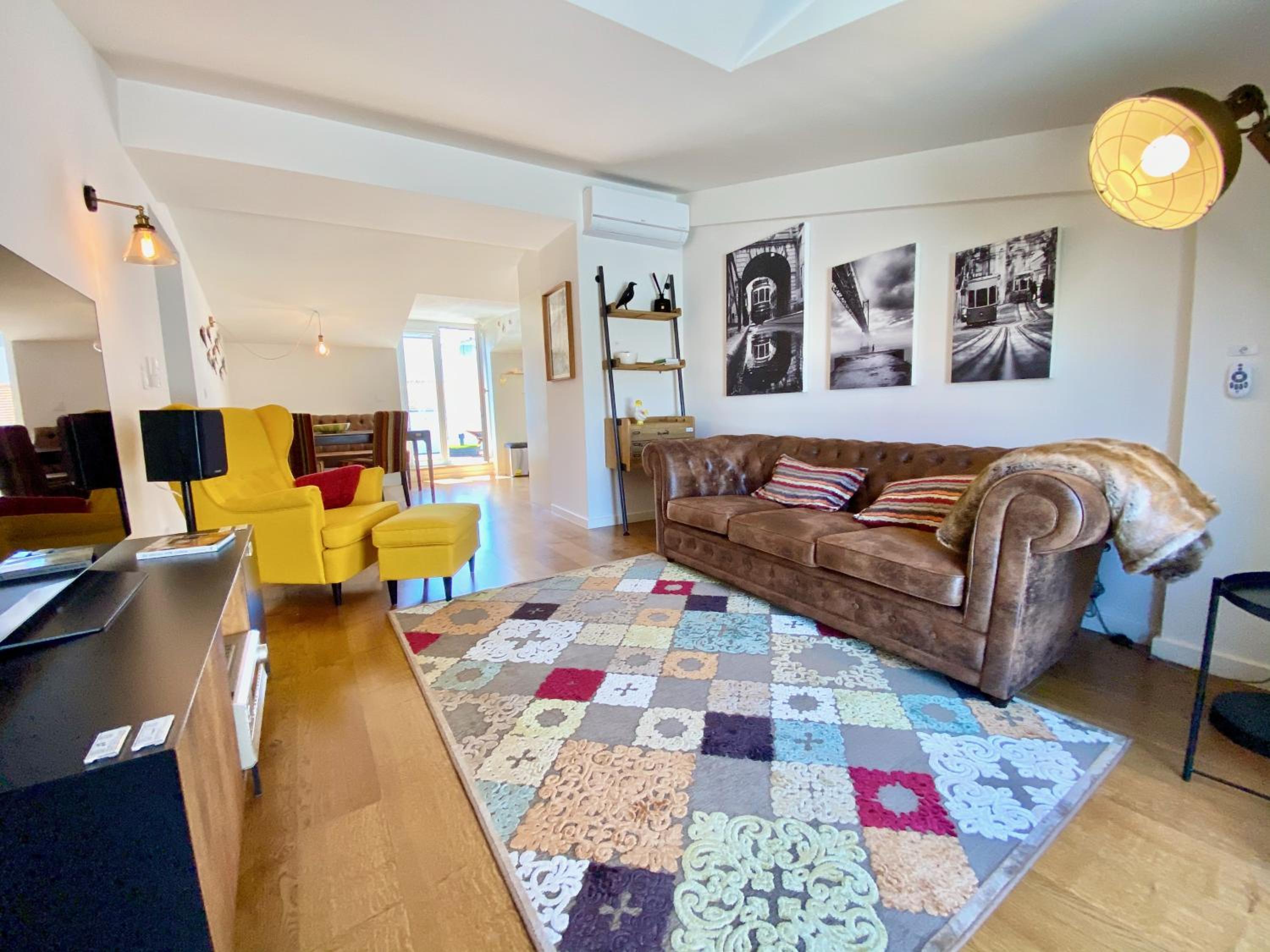 Unique apartment by MyPlaceForYou, in the center of Lisbon with views over the city and the Tagus river view 3