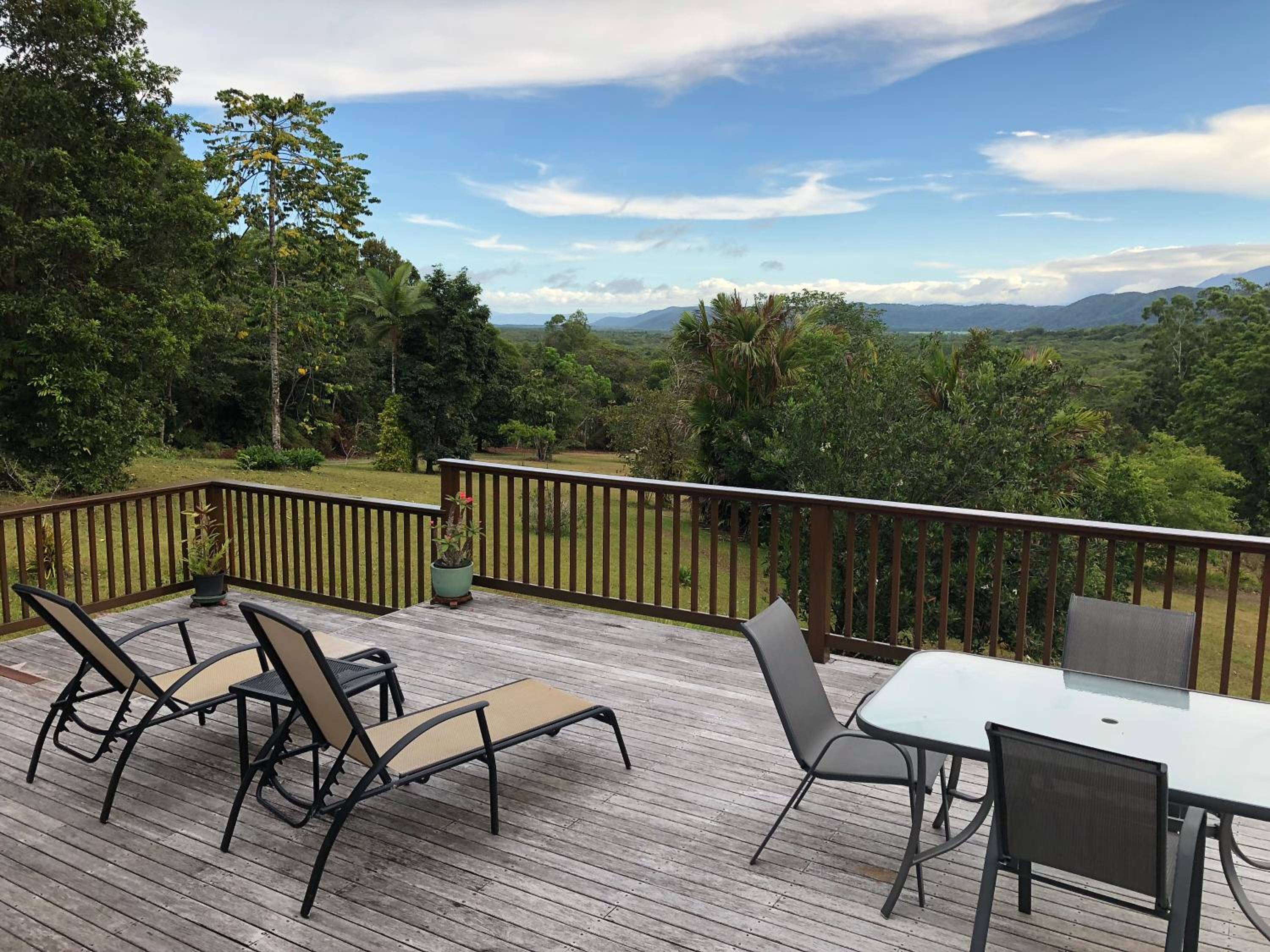 daintree valley cottage