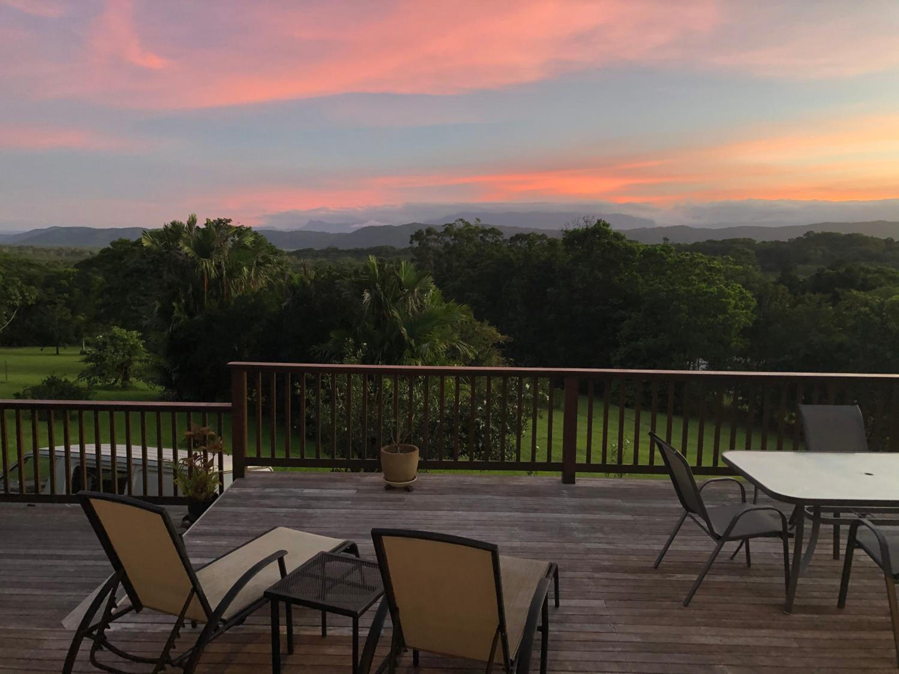 daintree valley cottage