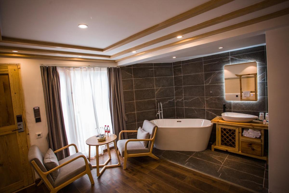 Lijiang Yunqi Holiday Guesthouse