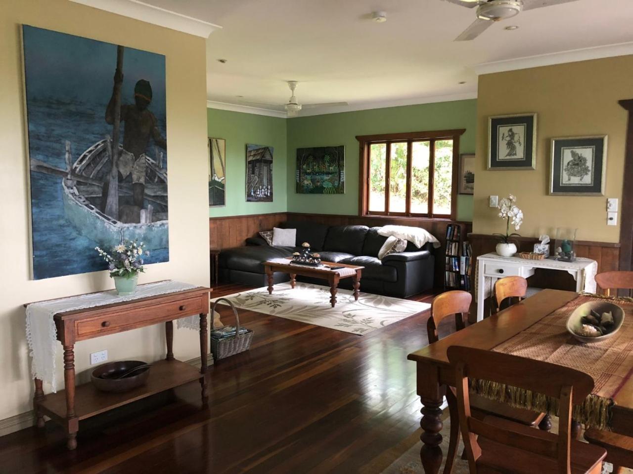 daintree valley cottage