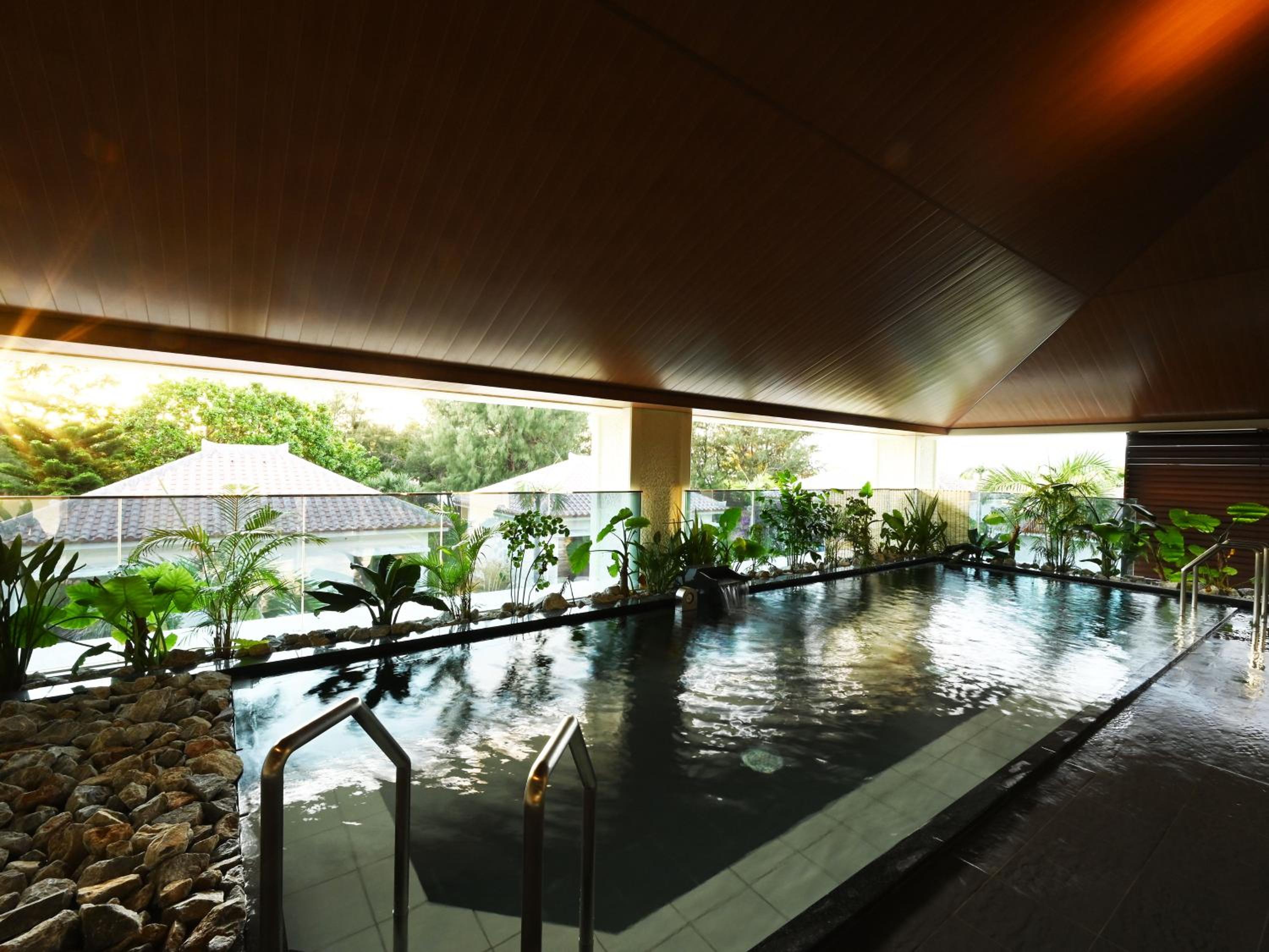 FUSAKI BEACH RESORT HOTEL & VILLAS