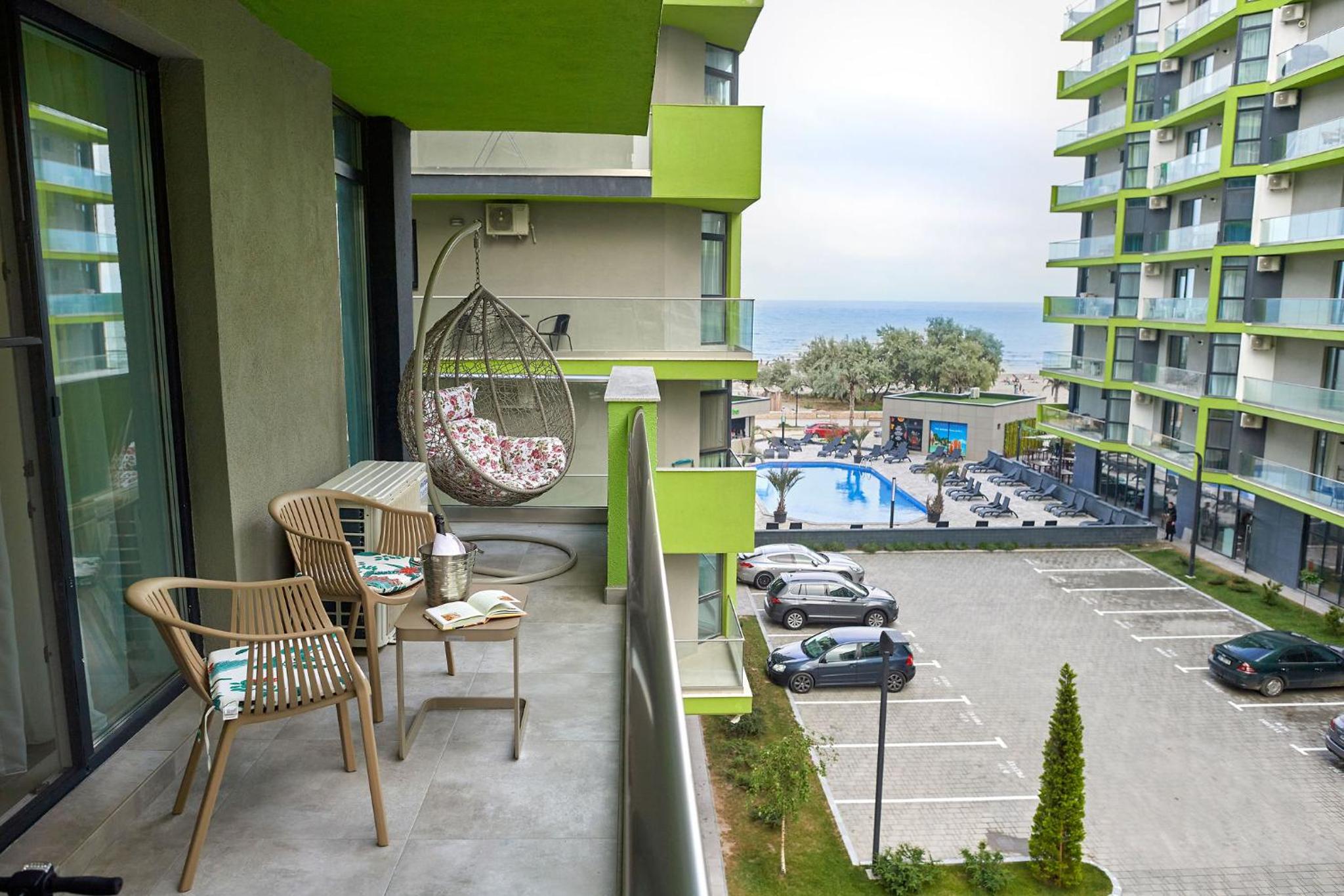 Hotel Sea la Vie 2BR Apt Spa n Pool Beach resort - Image 1