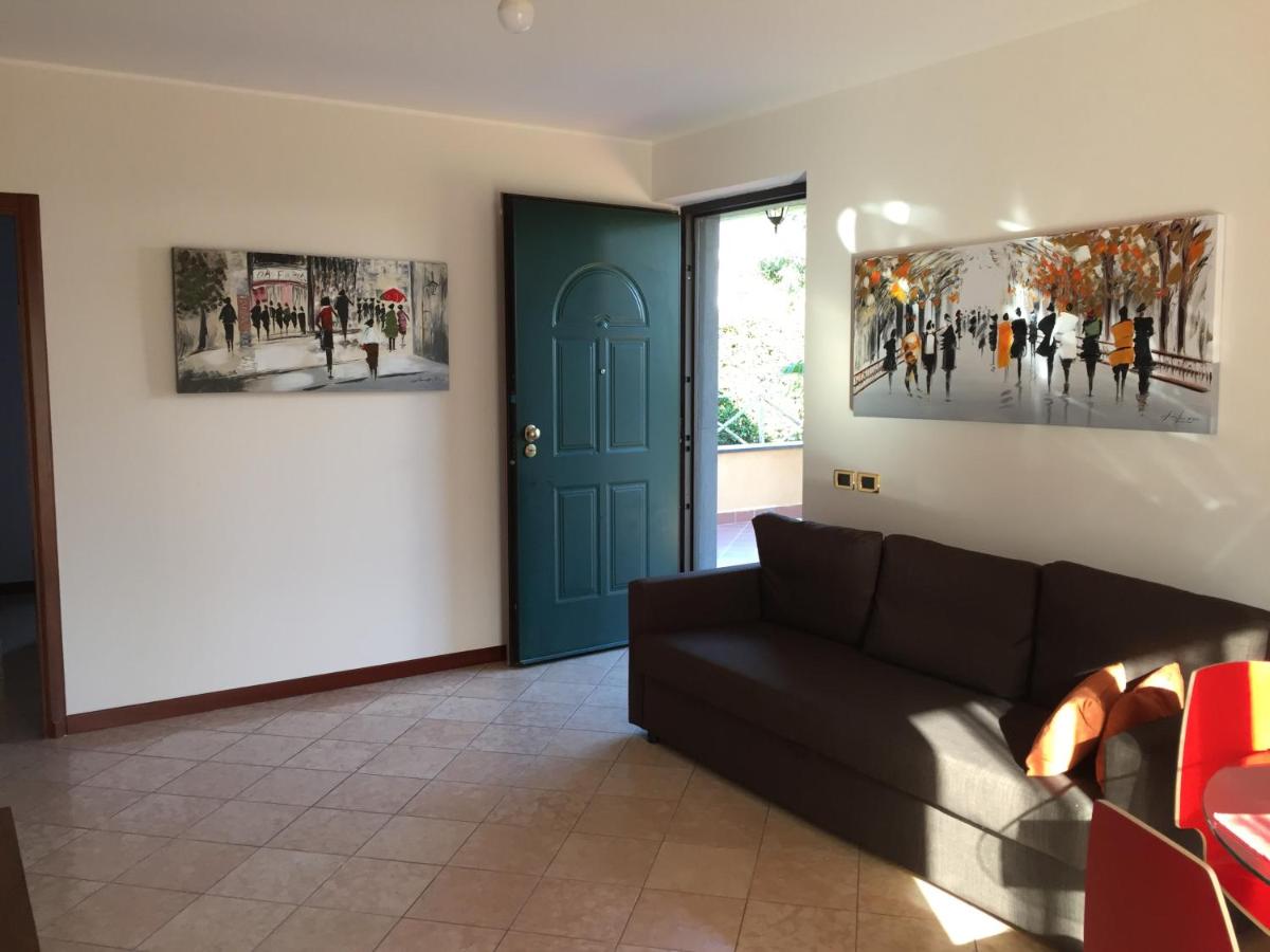 Etna, mare e verde (double room in villa) view 4