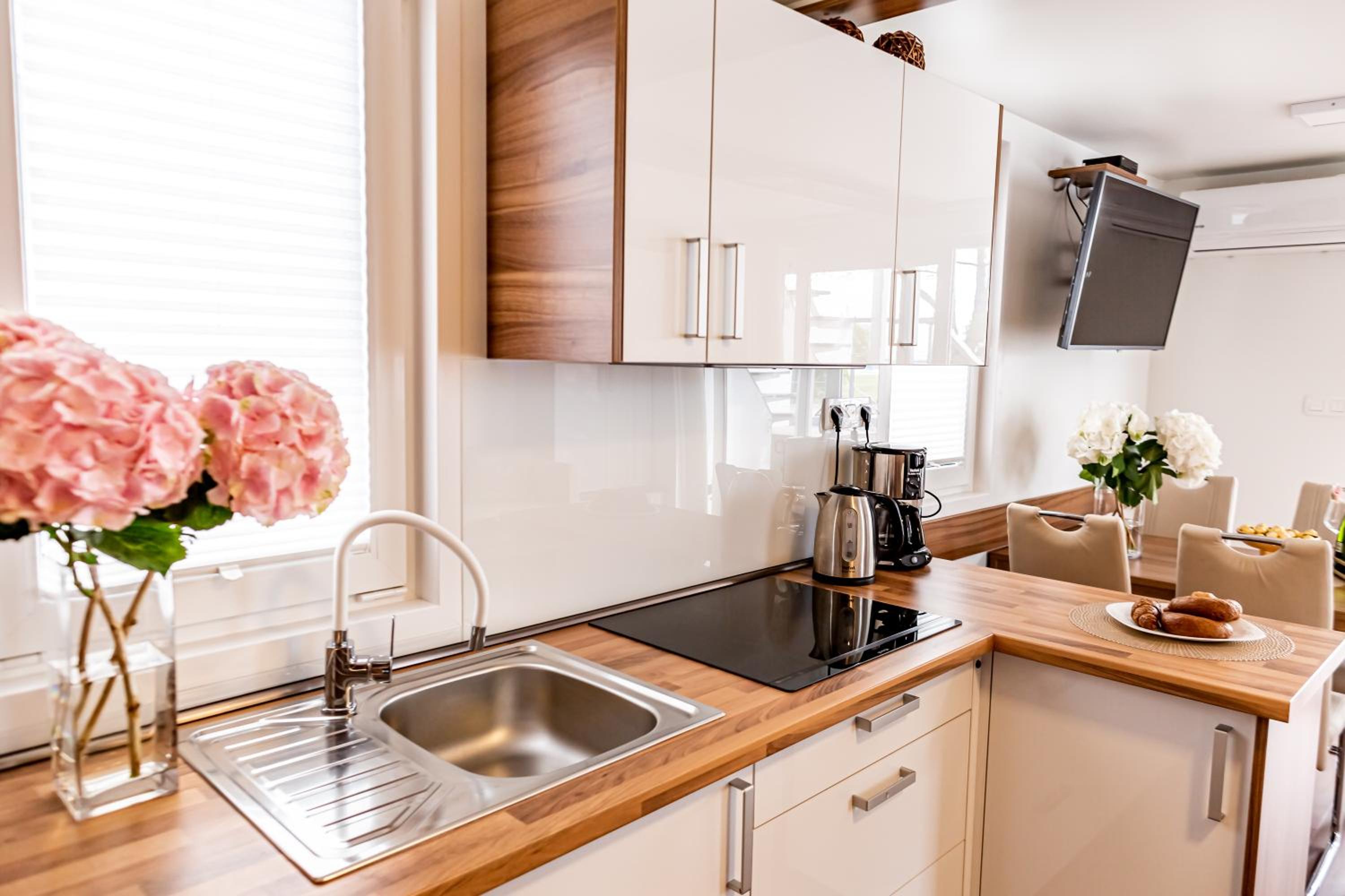 Photo 91