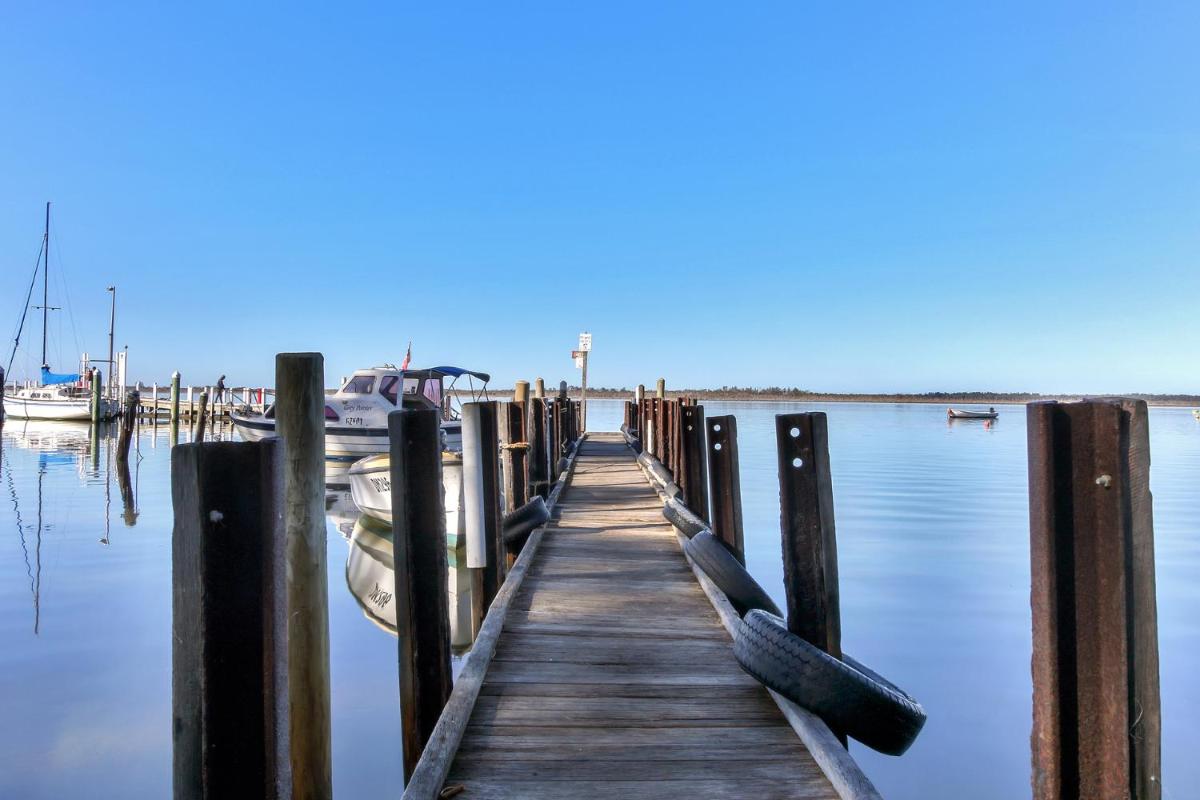 Jetty Road Retreat
