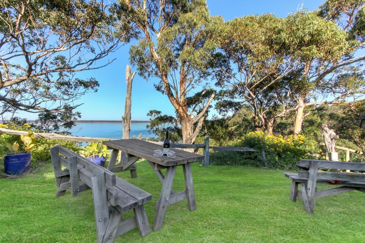 Jetty Road Retreat