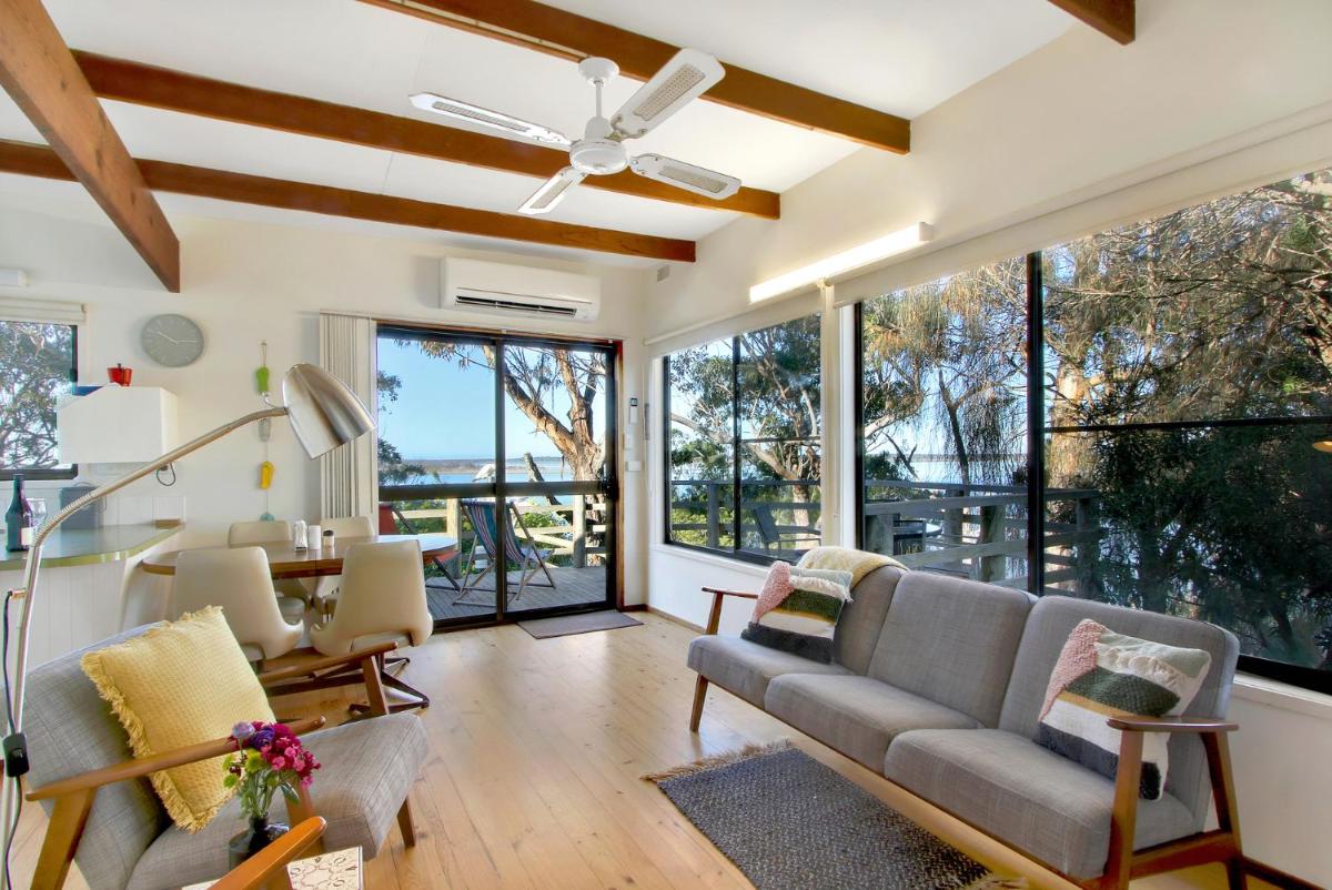 Jetty Road Retreat
