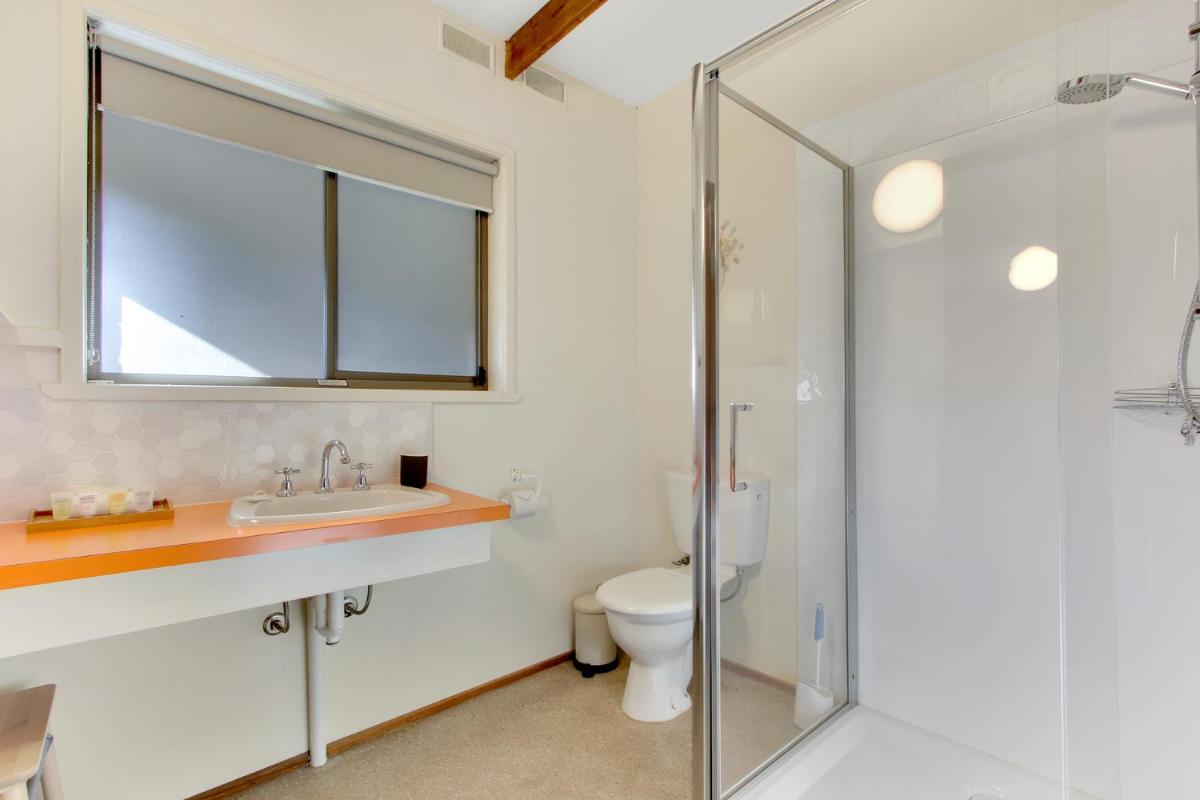 Jetty Road Retreat