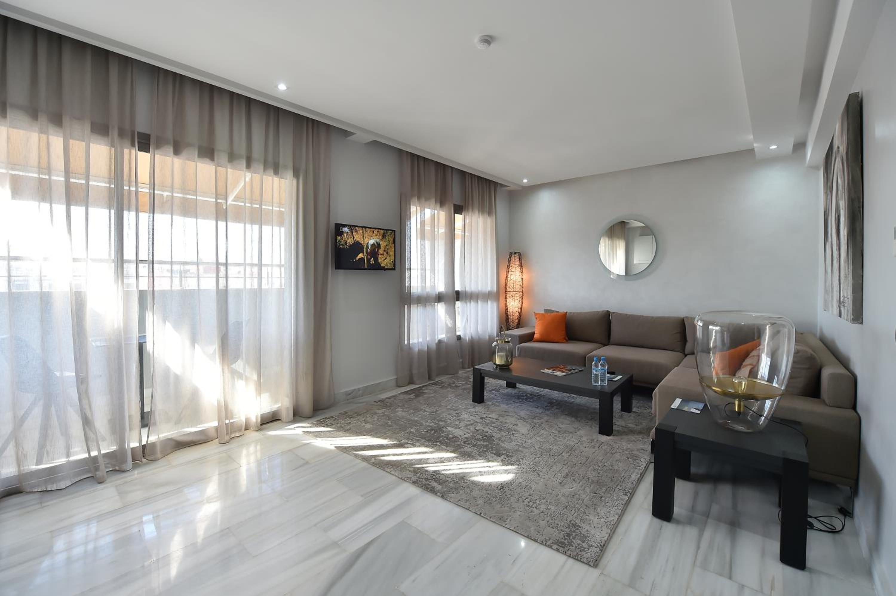 Le Yacht Suites Hotel photo 36 of 46