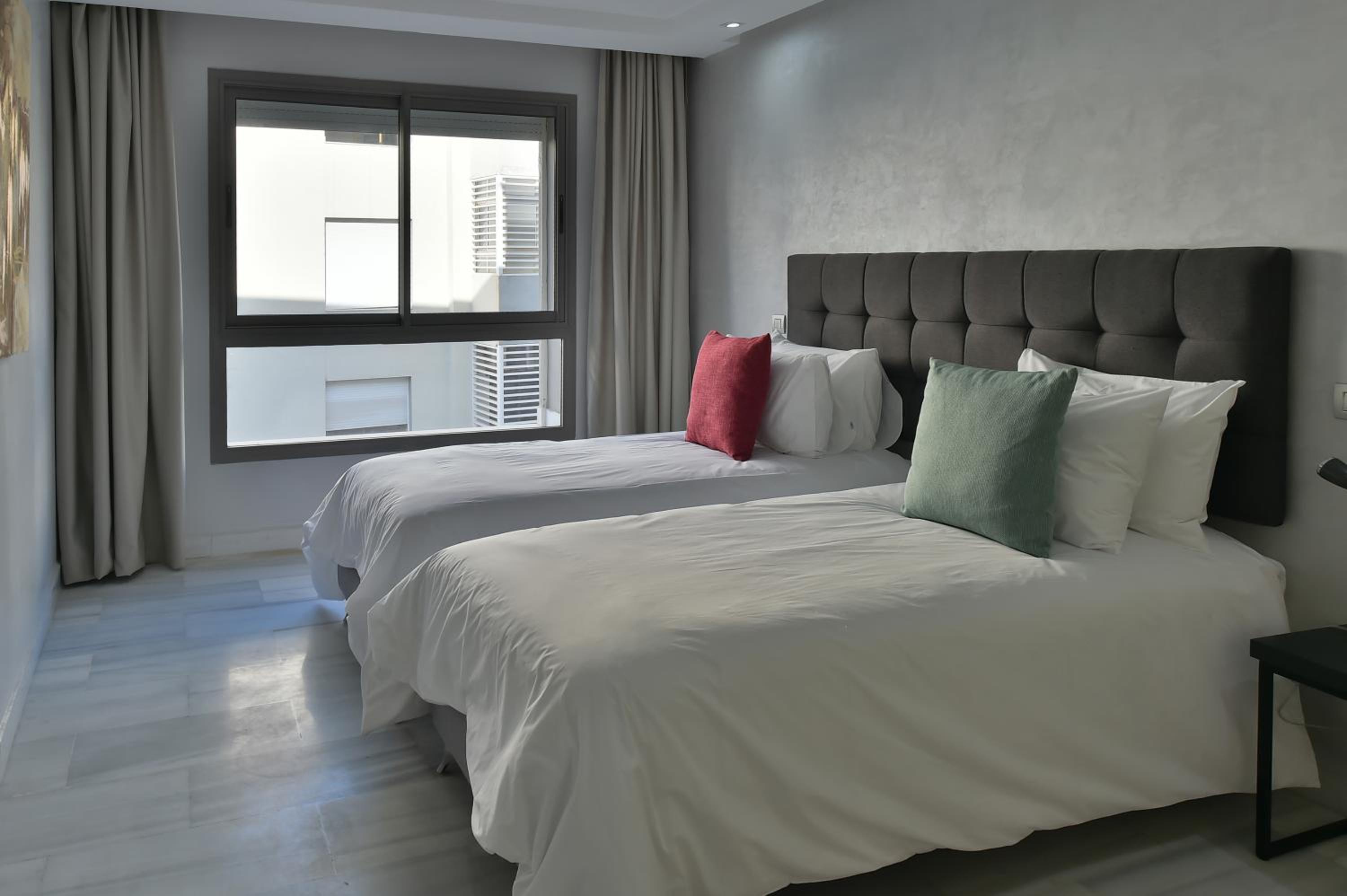 Le Yacht Suites Hotel photo 43 of 46