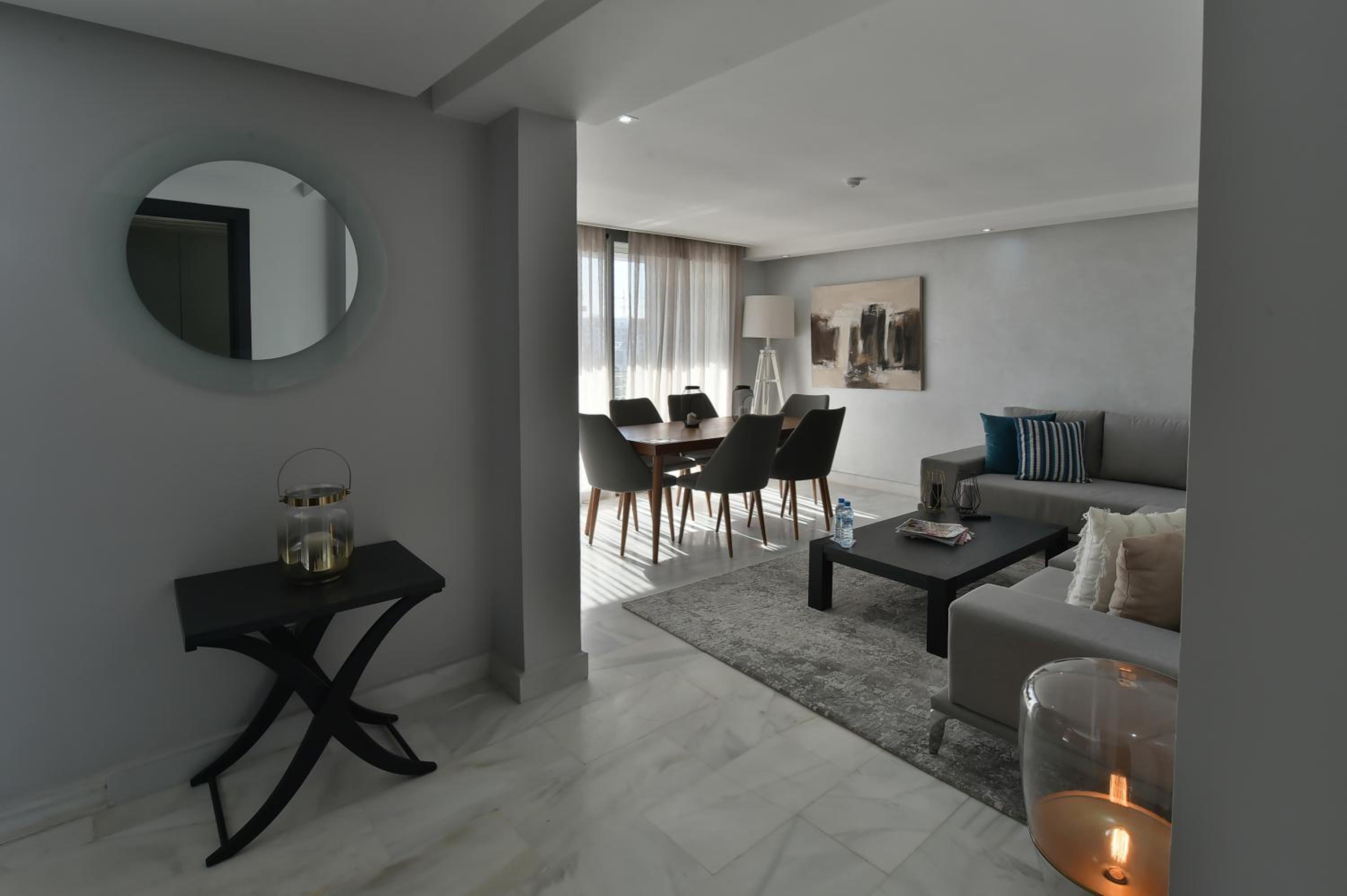Le Yacht Suites Hotel