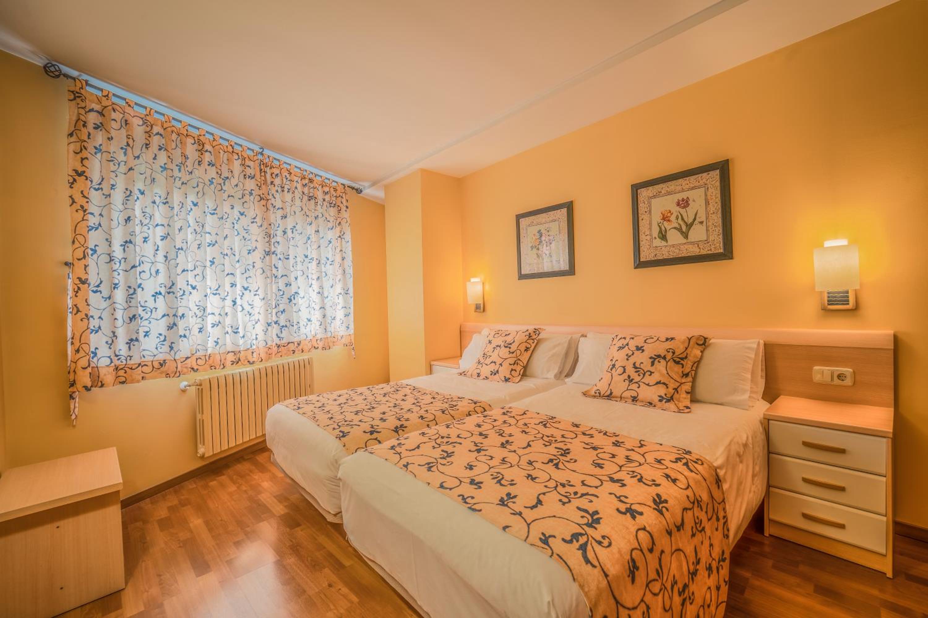 Apartaments Del Meligar