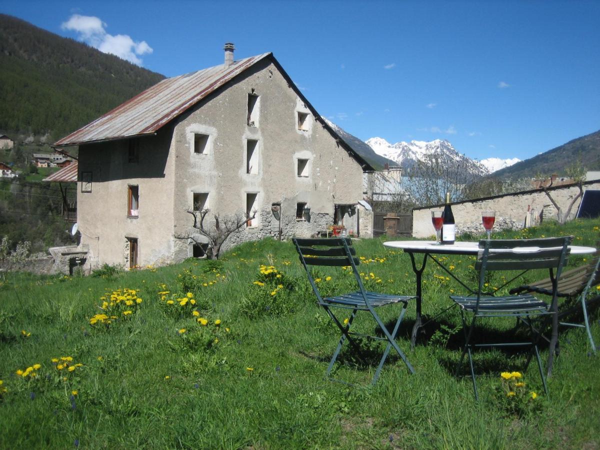 Snowgums Chalet Apartments view 2