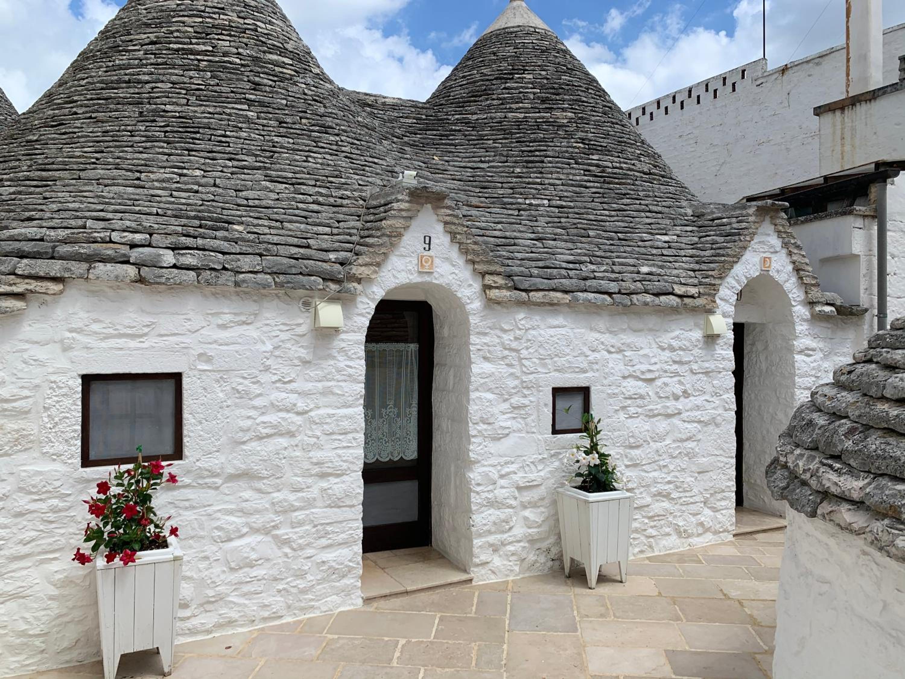 Trulli Family - Trulli&Cummerse