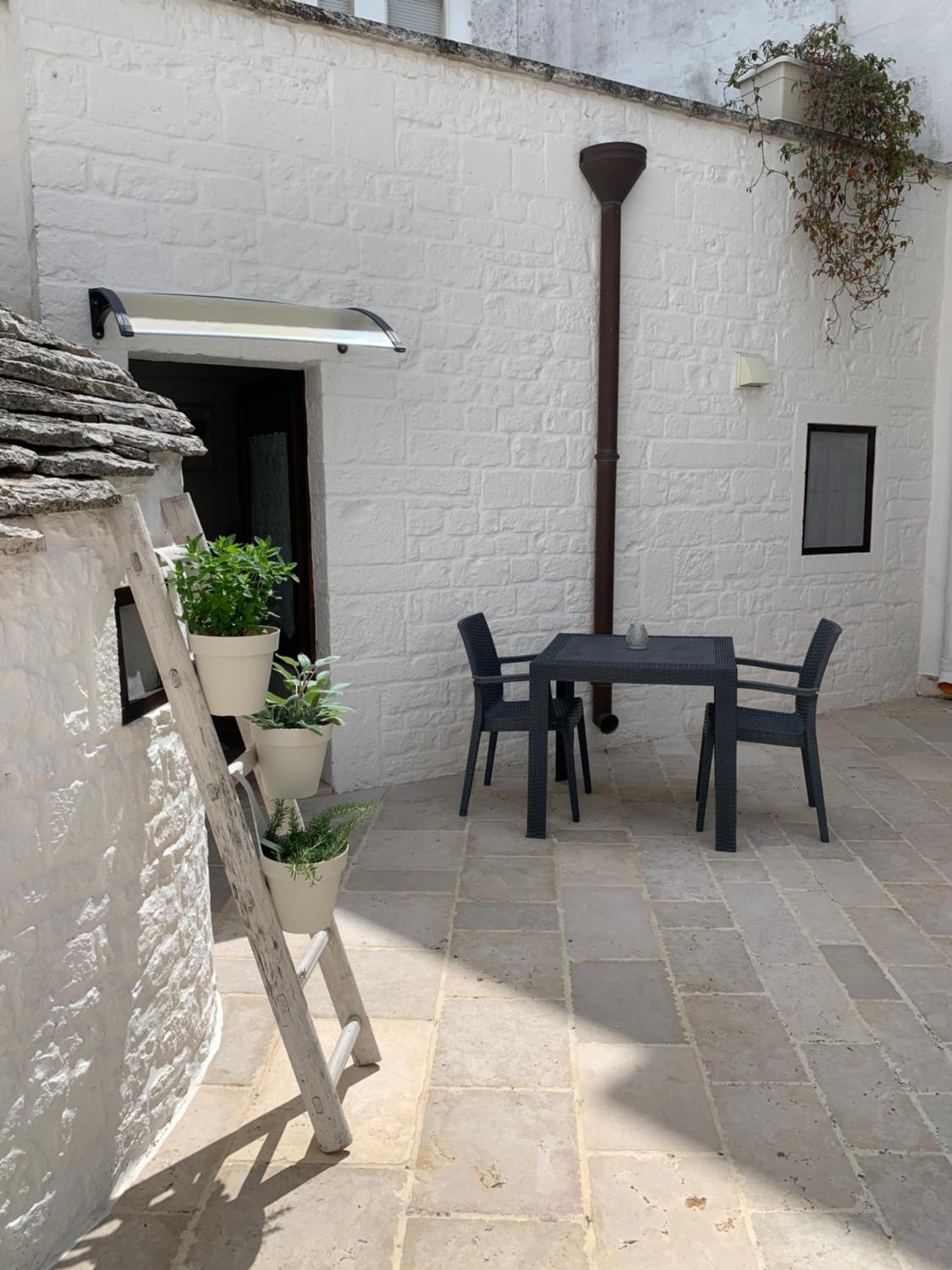 Trulli Family - Trulli&Cummerse