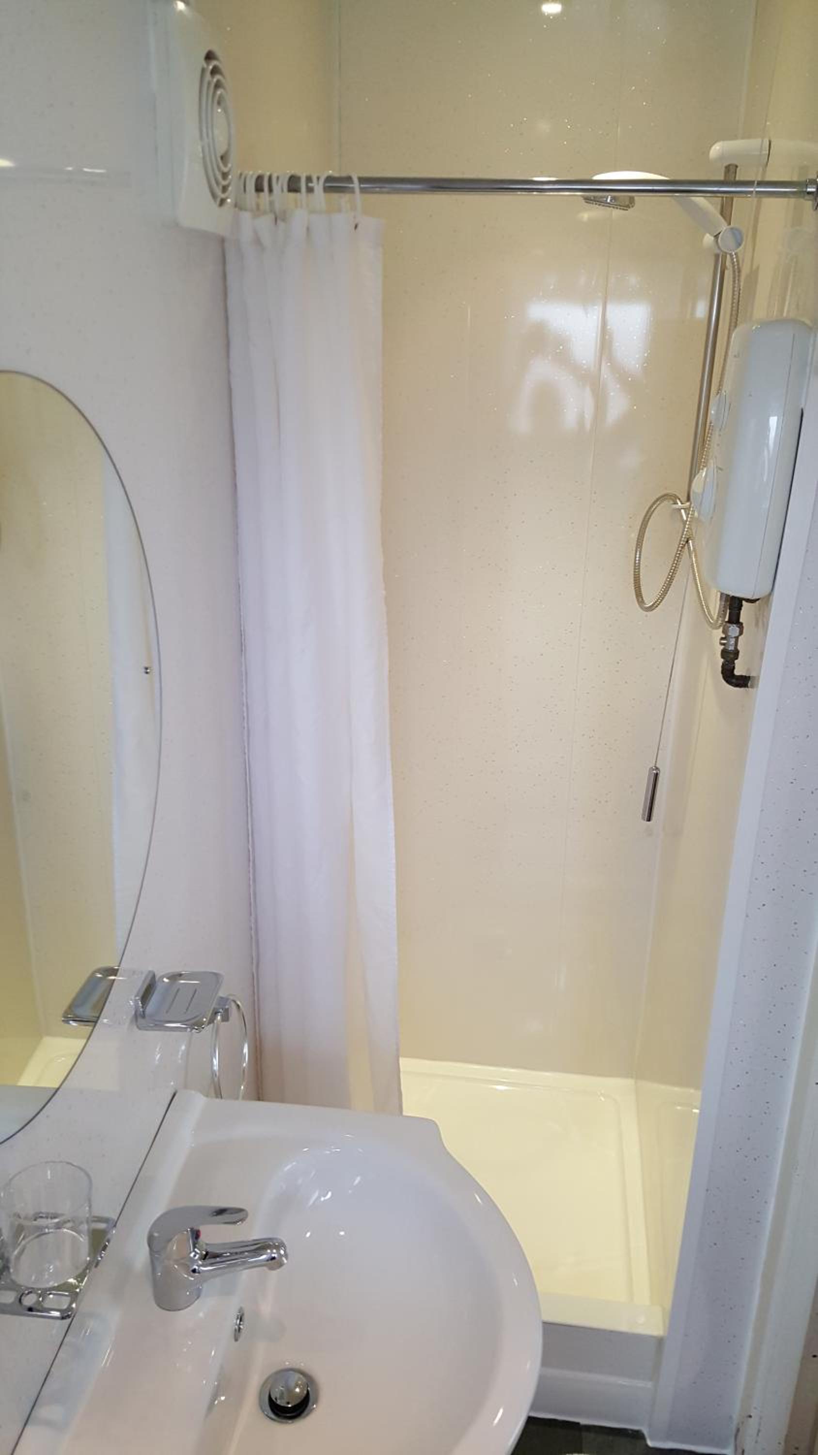 Norwyn Court Holiday Apartments