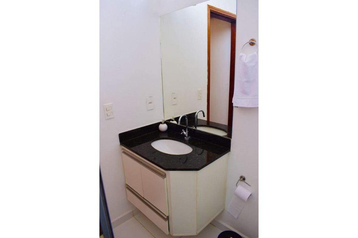 Apartamento novo, completo e com ótima localização