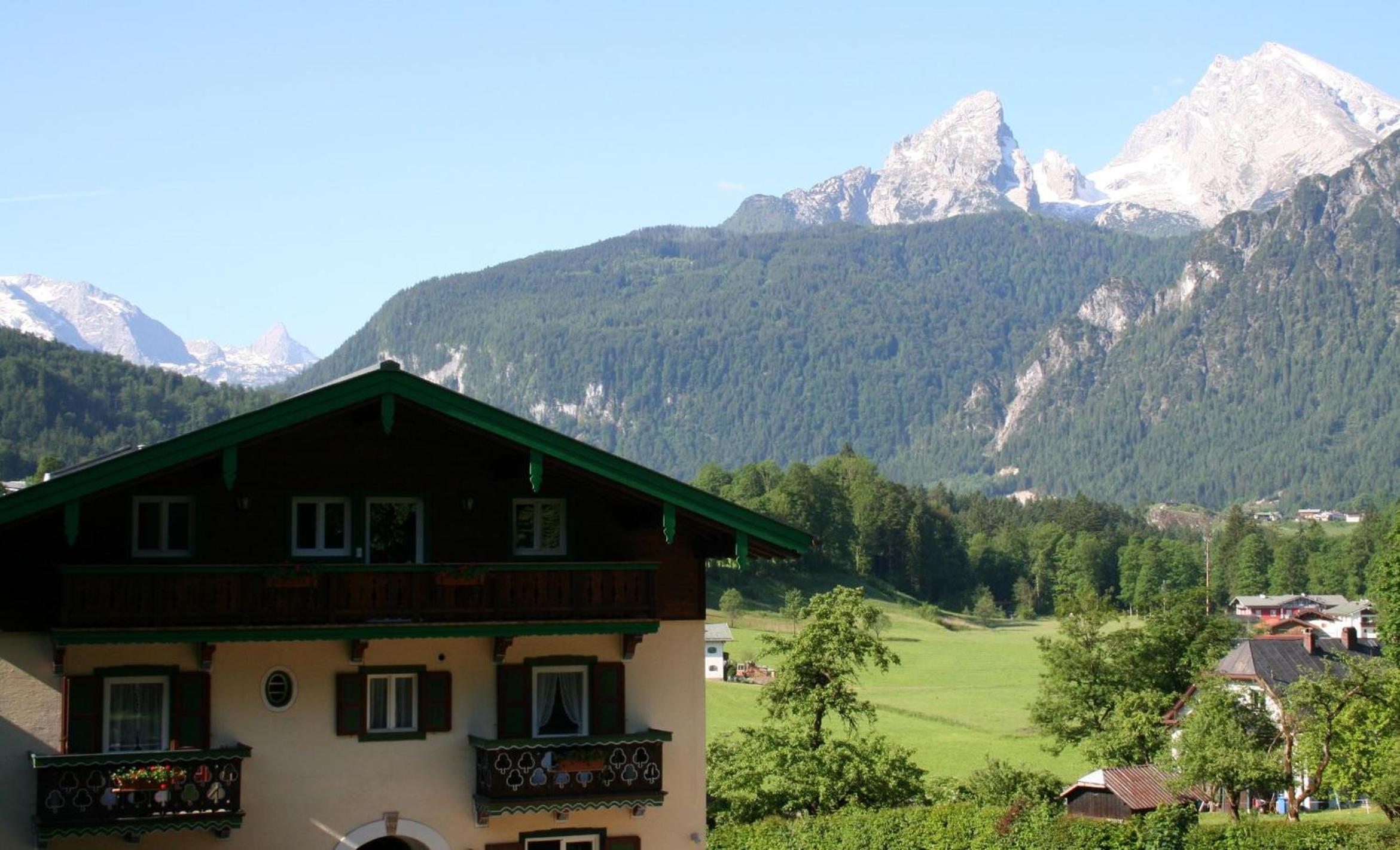 Haus Tannenheim view 2