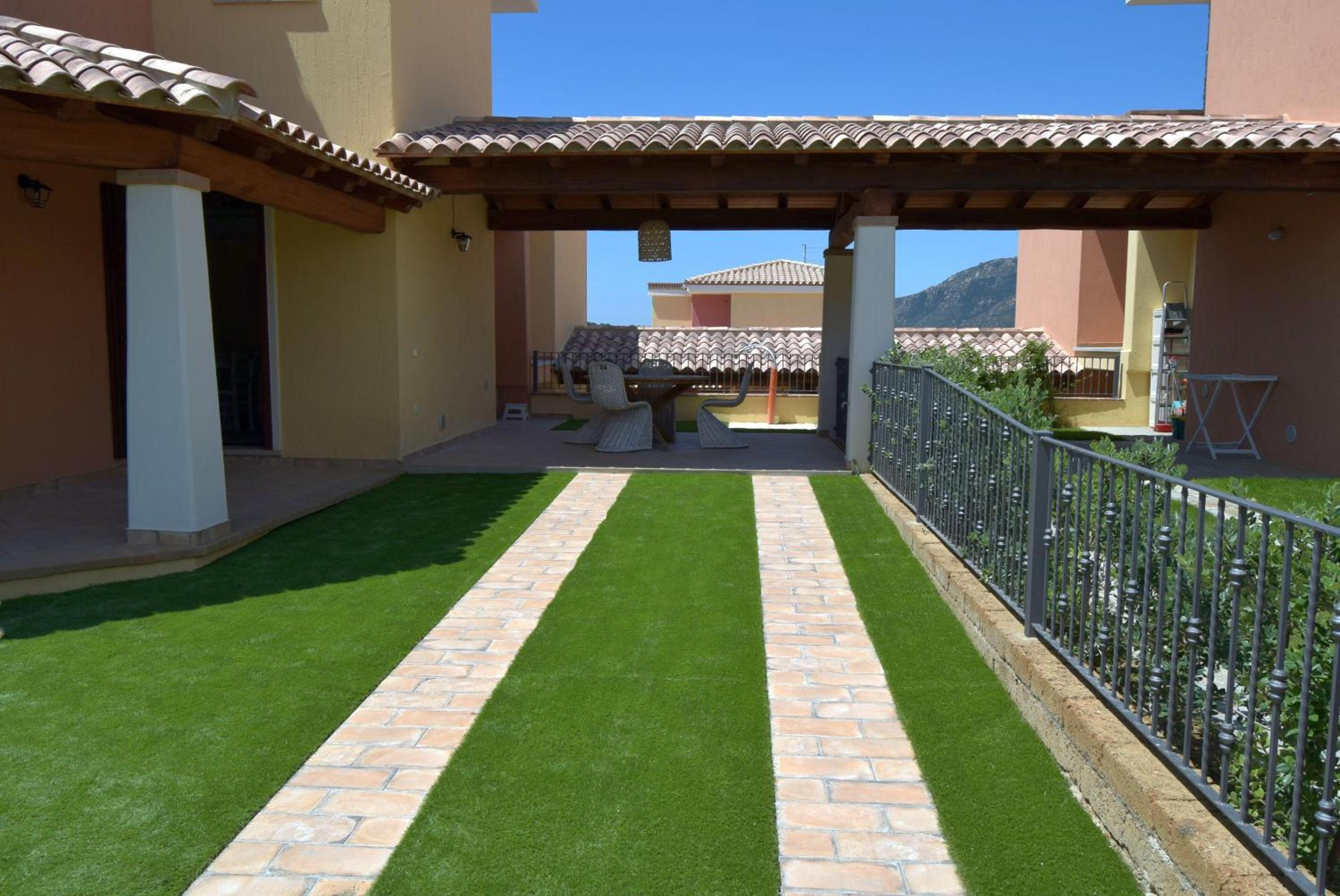 casa AGORA By La Via Del Mare Viaggi e Vacanze view 5