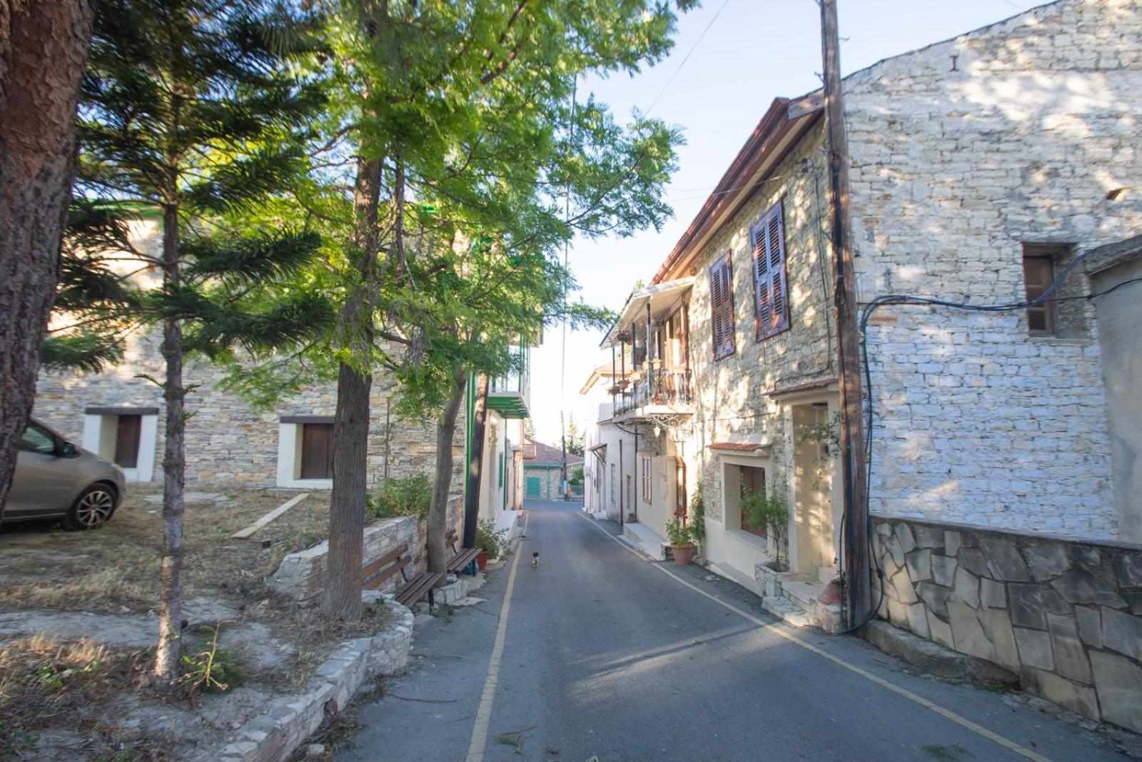 Iosiphis Stonebuilt House