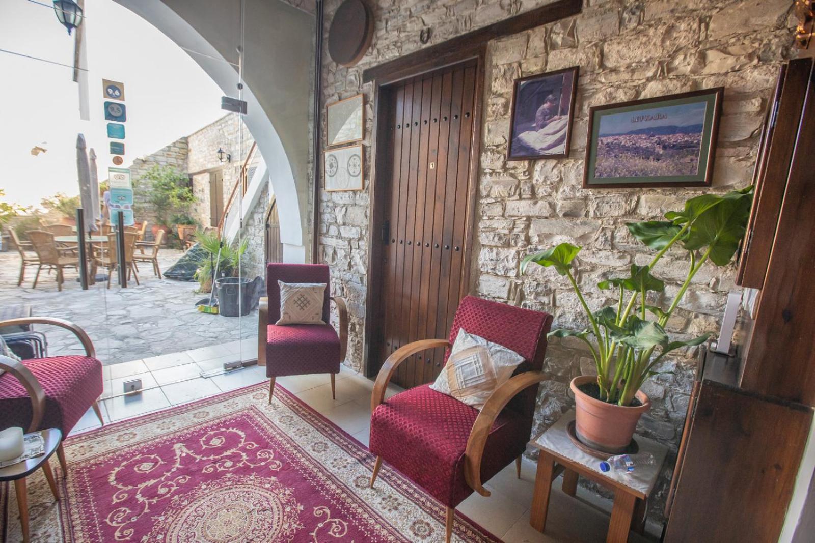 Iosiphis Stonebuilt House