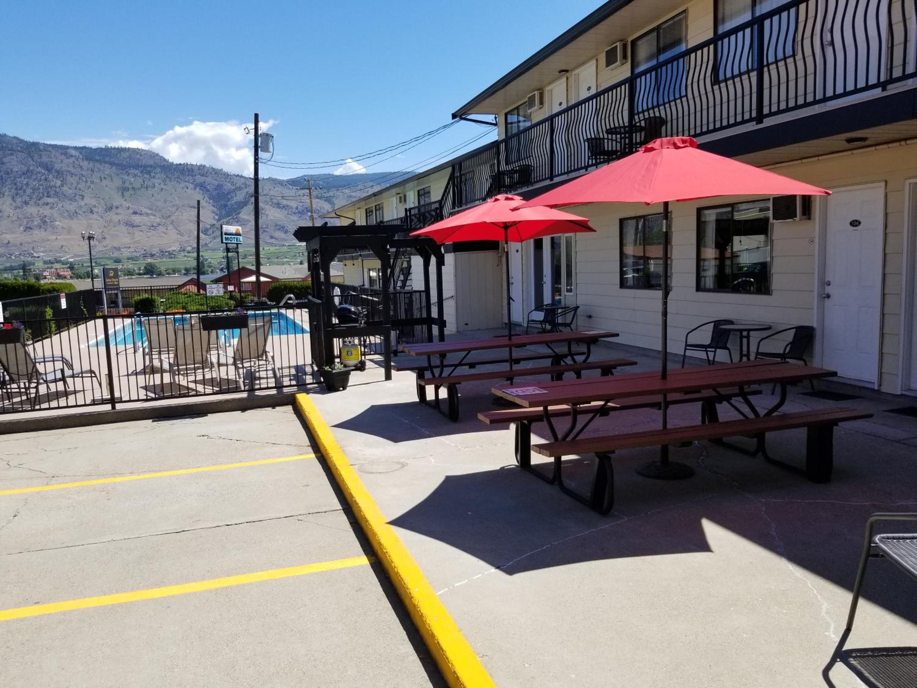 Osoyoos Lakeview Inn & Suites