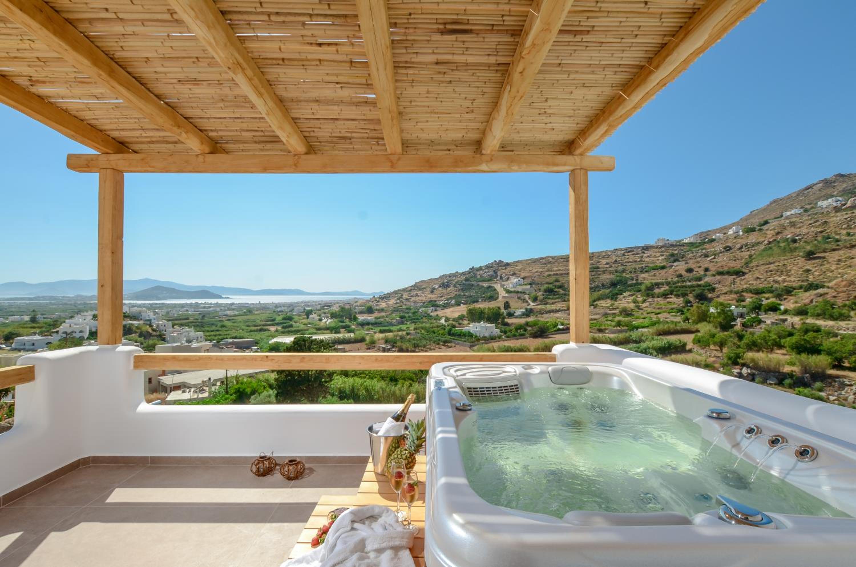 Naxos Pantheon Luxury Apartments view 3