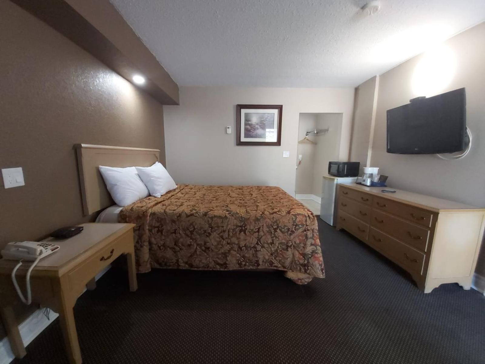 Arnprior Motor Inn