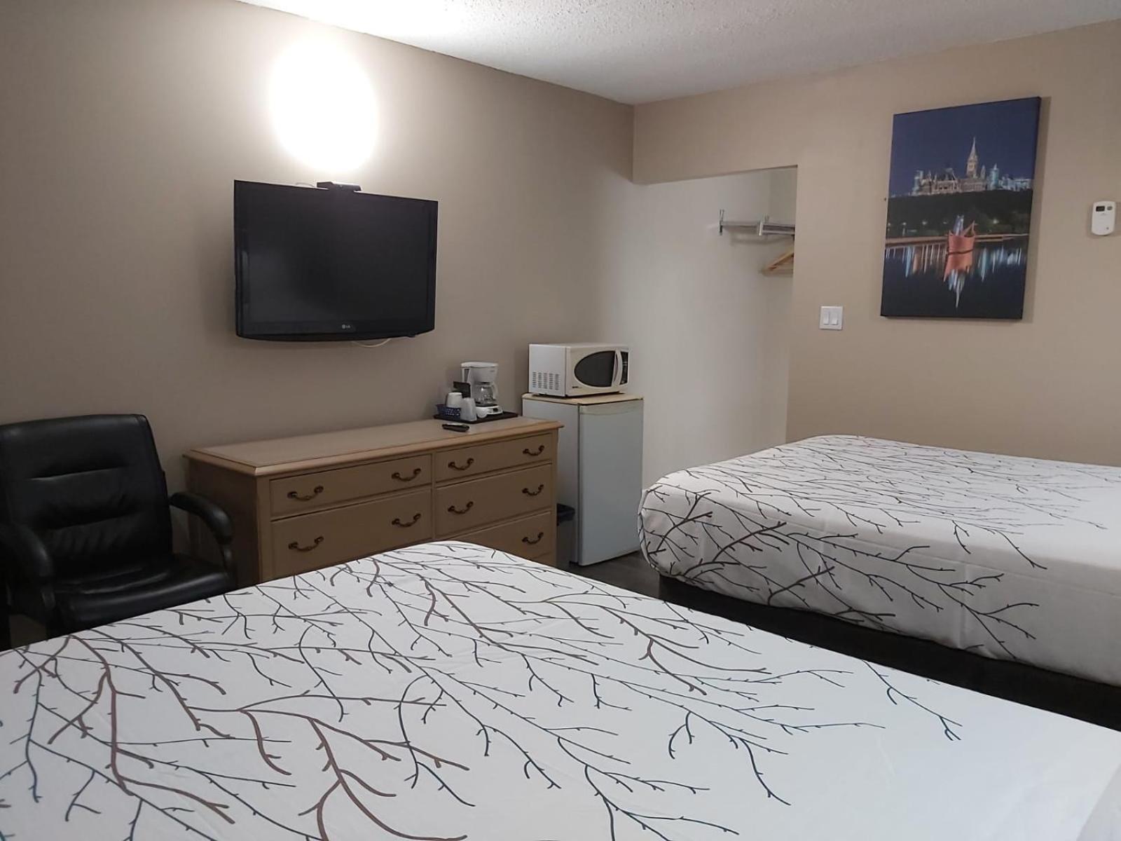 Arnprior Motor Inn
