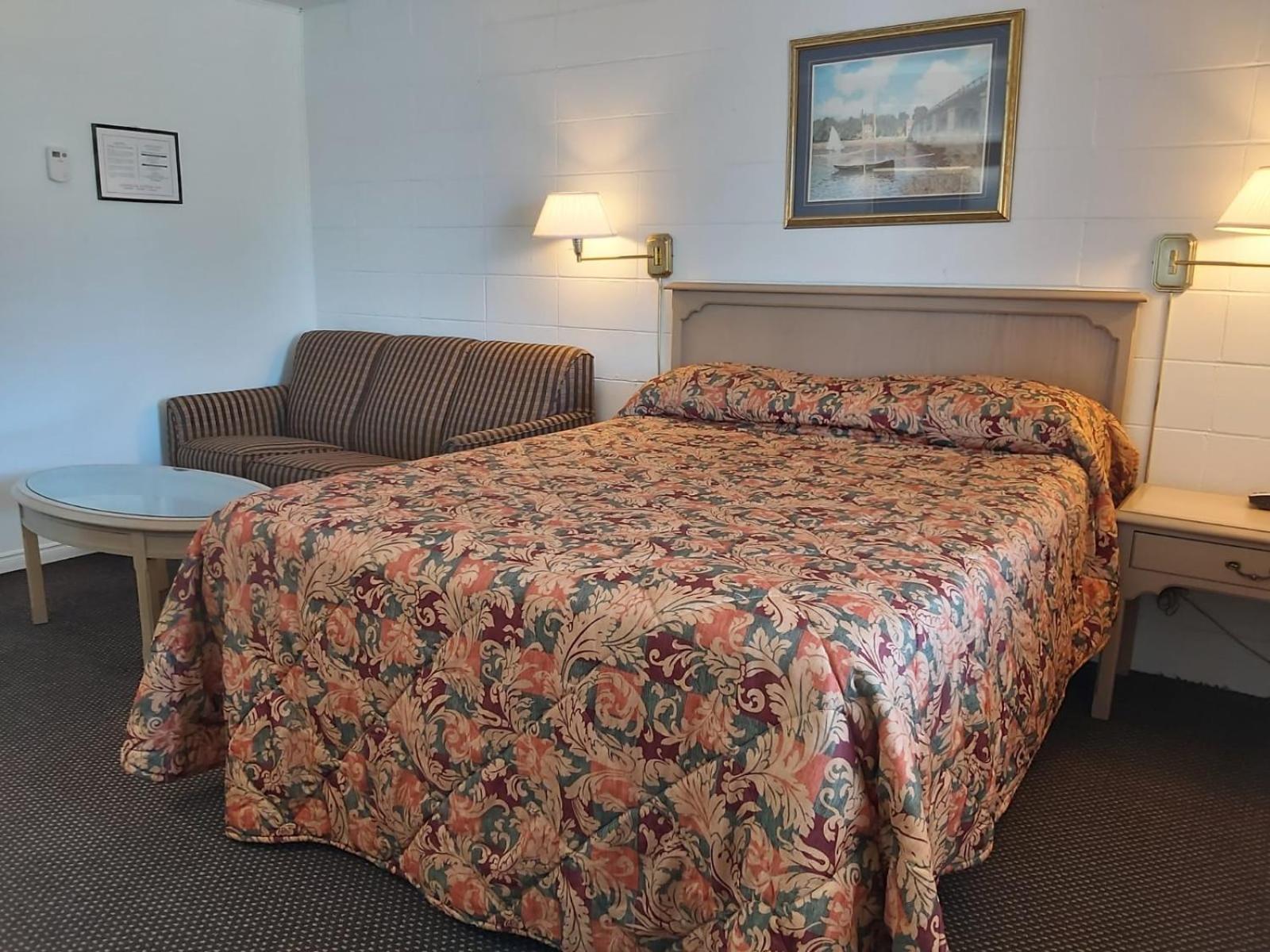 Arnprior Motor Inn