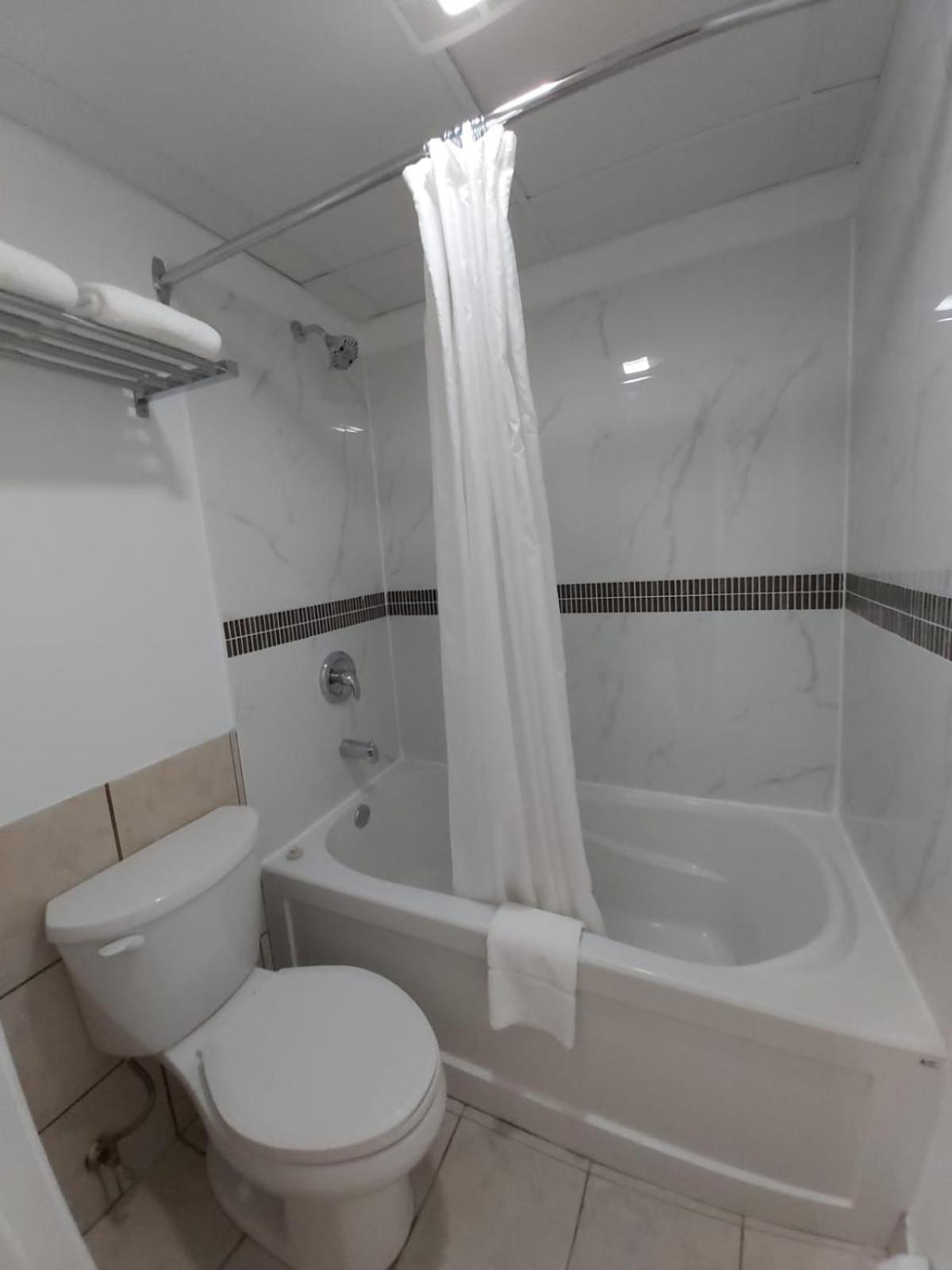 Arnprior Motor Inn
