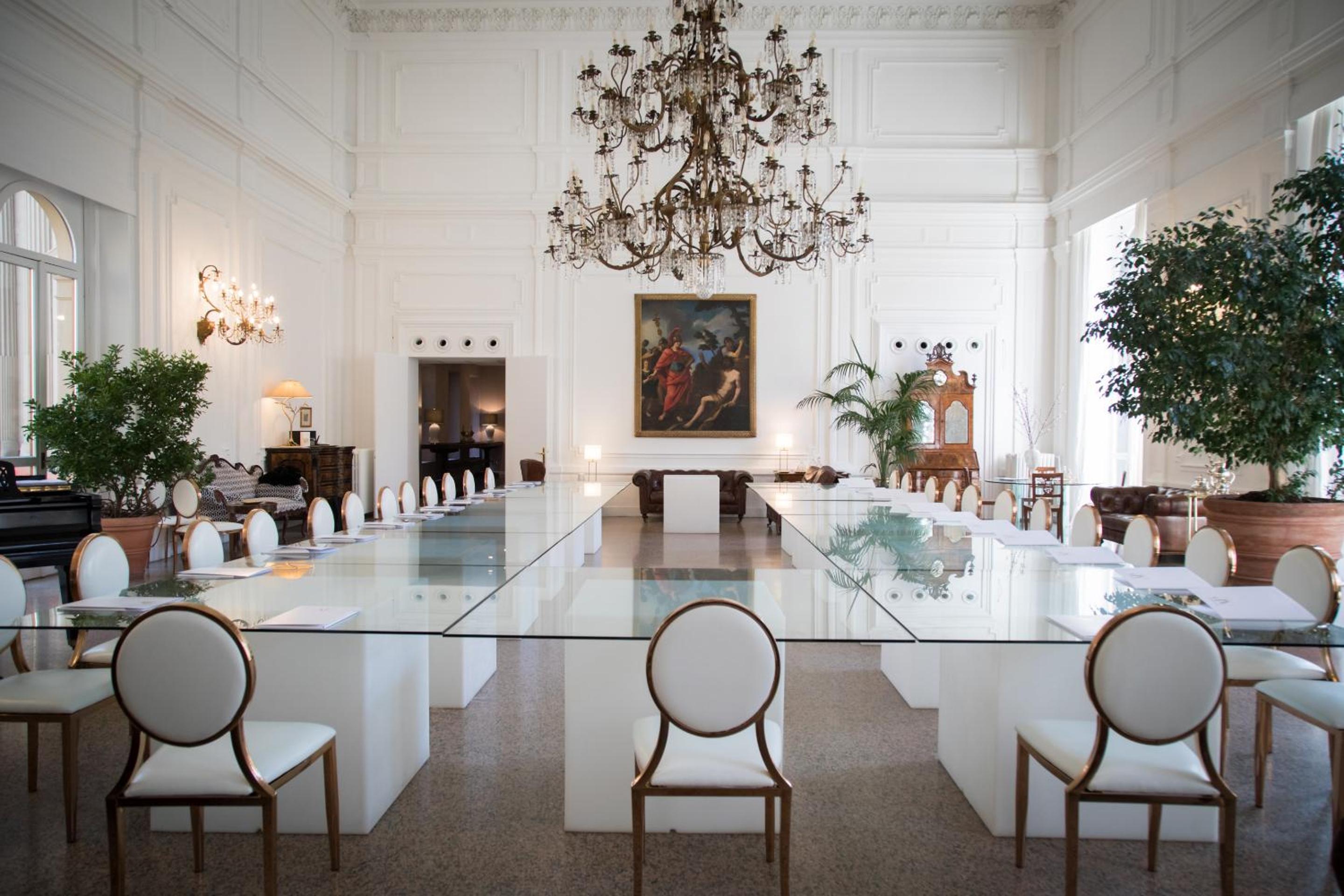 meeting & event spaces