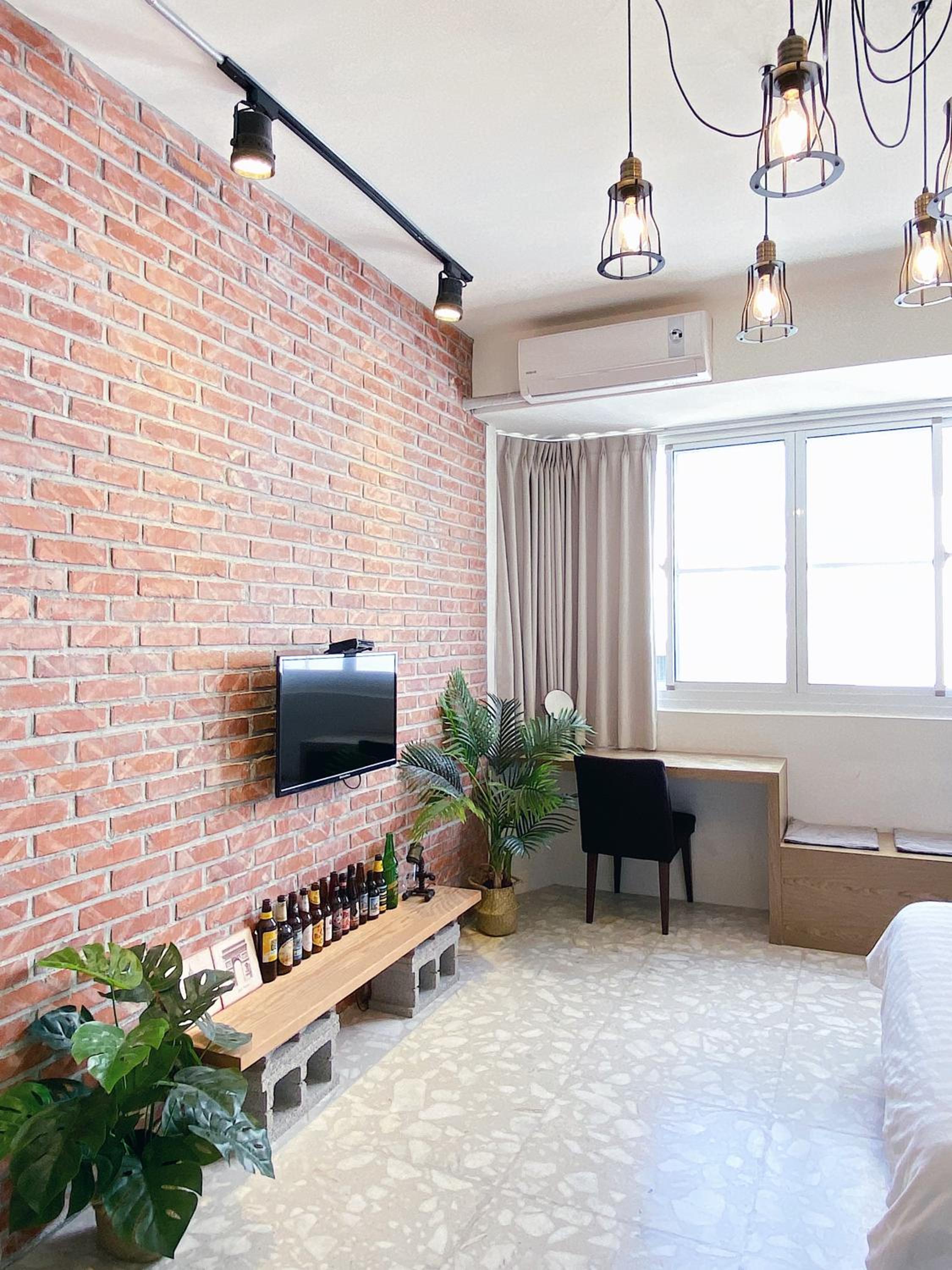Mutter Apartment