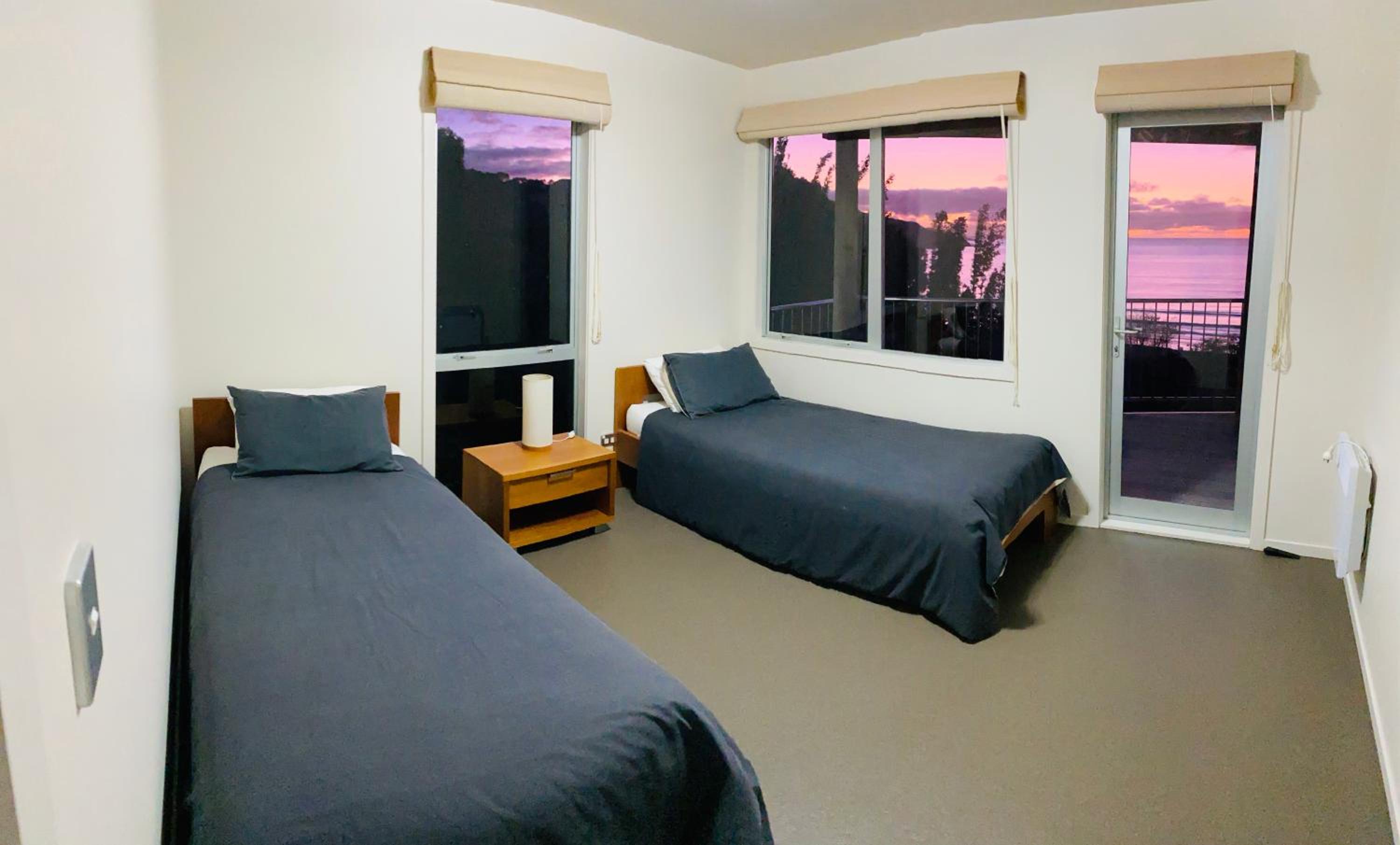 Mokorau Apartments - The Mukies view 3