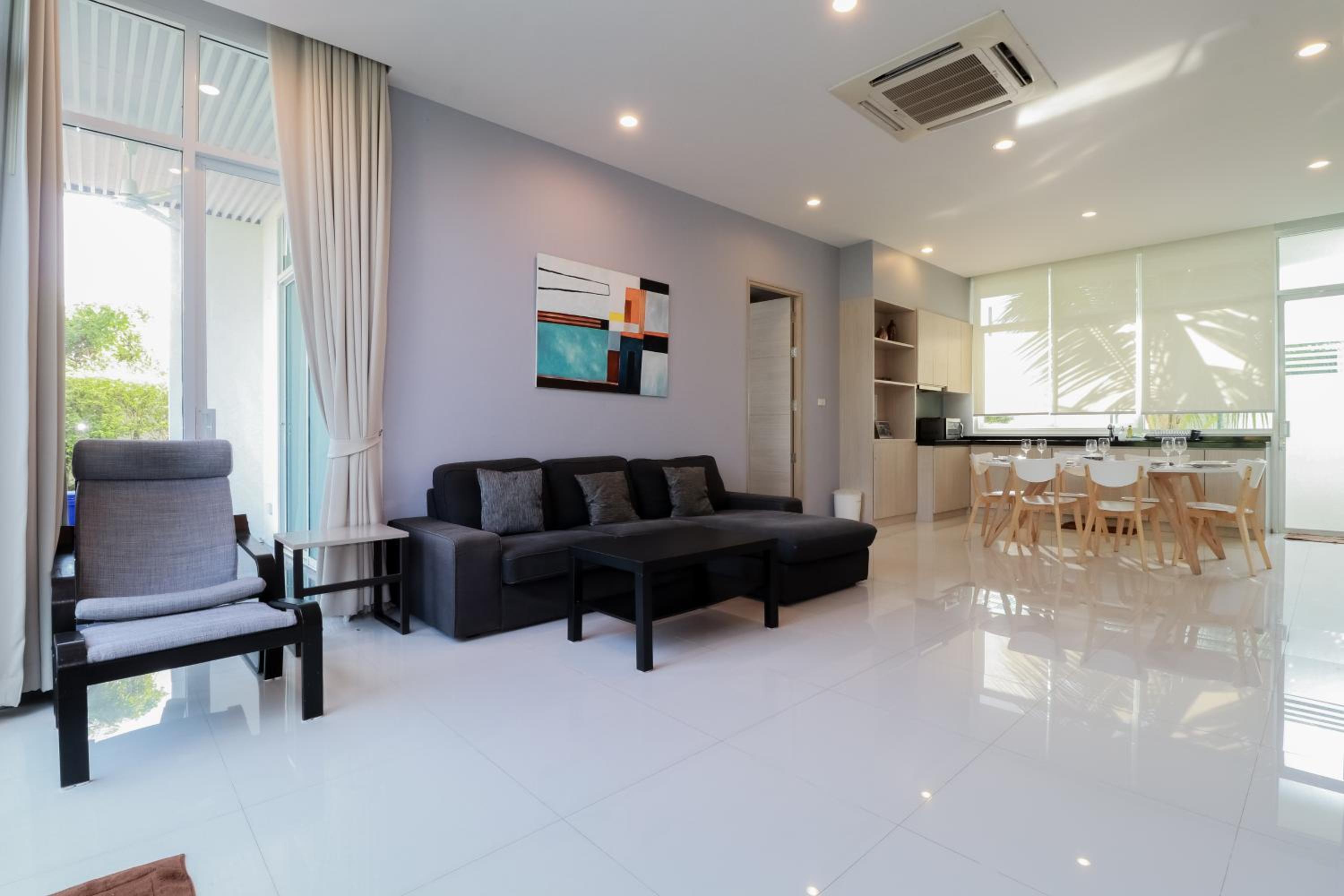 Chaum Haus Pool Villas