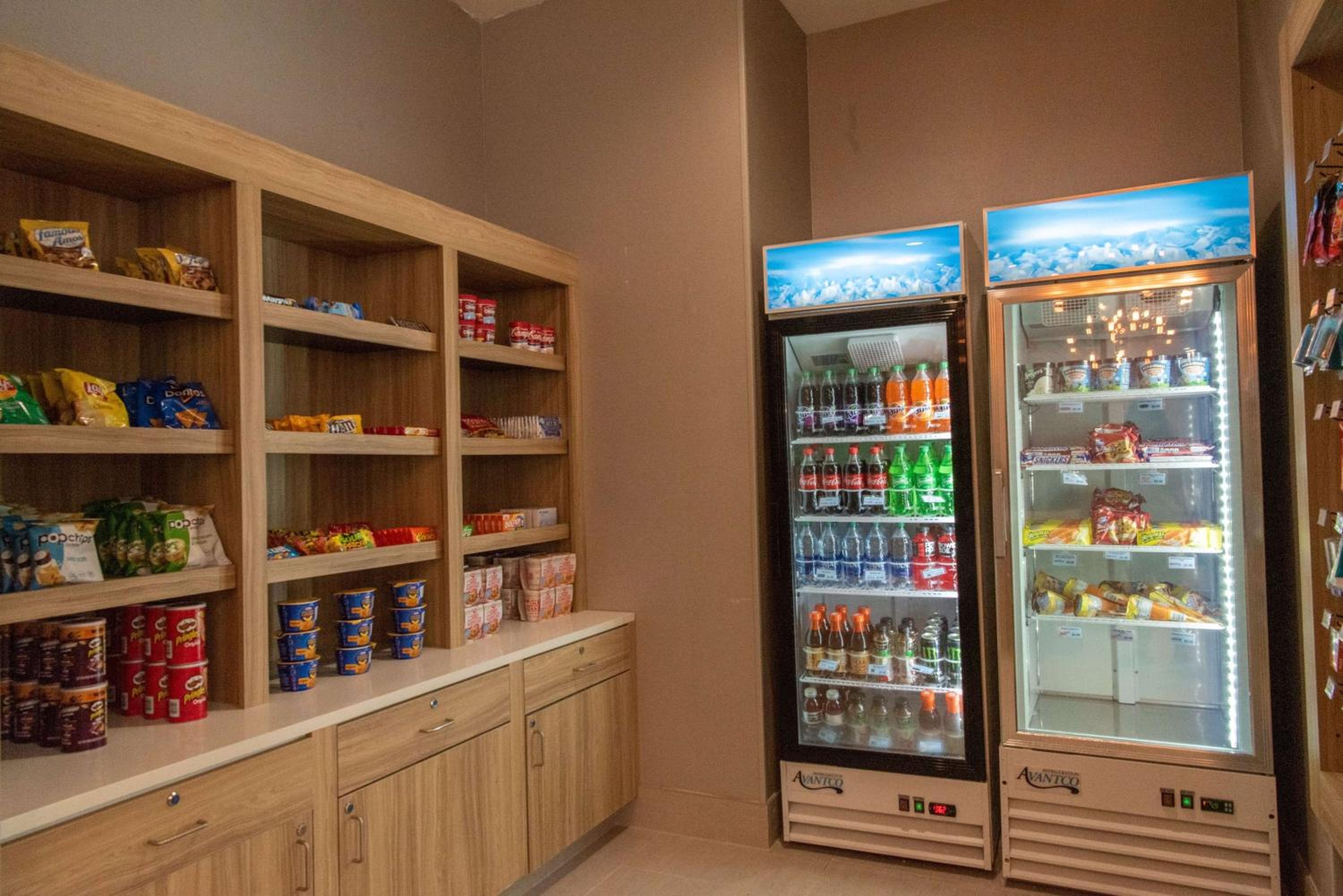 Lake City Vacations - La Quinta Inn  Suites by Wyndham Lake City - Property Image 8