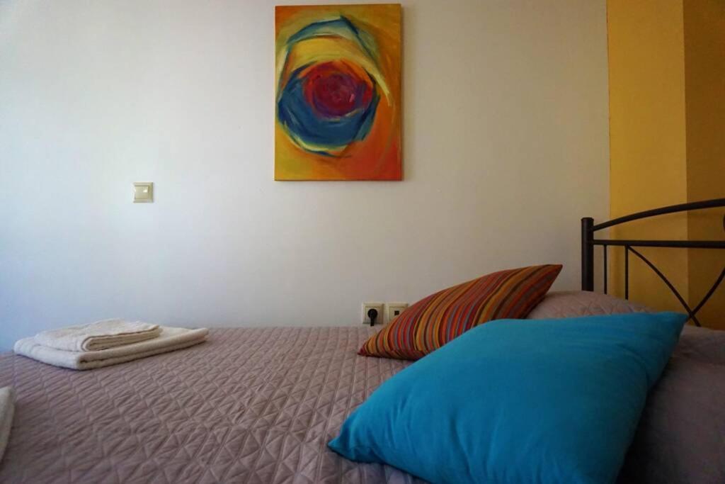 Cosy guest house with private yard view 4