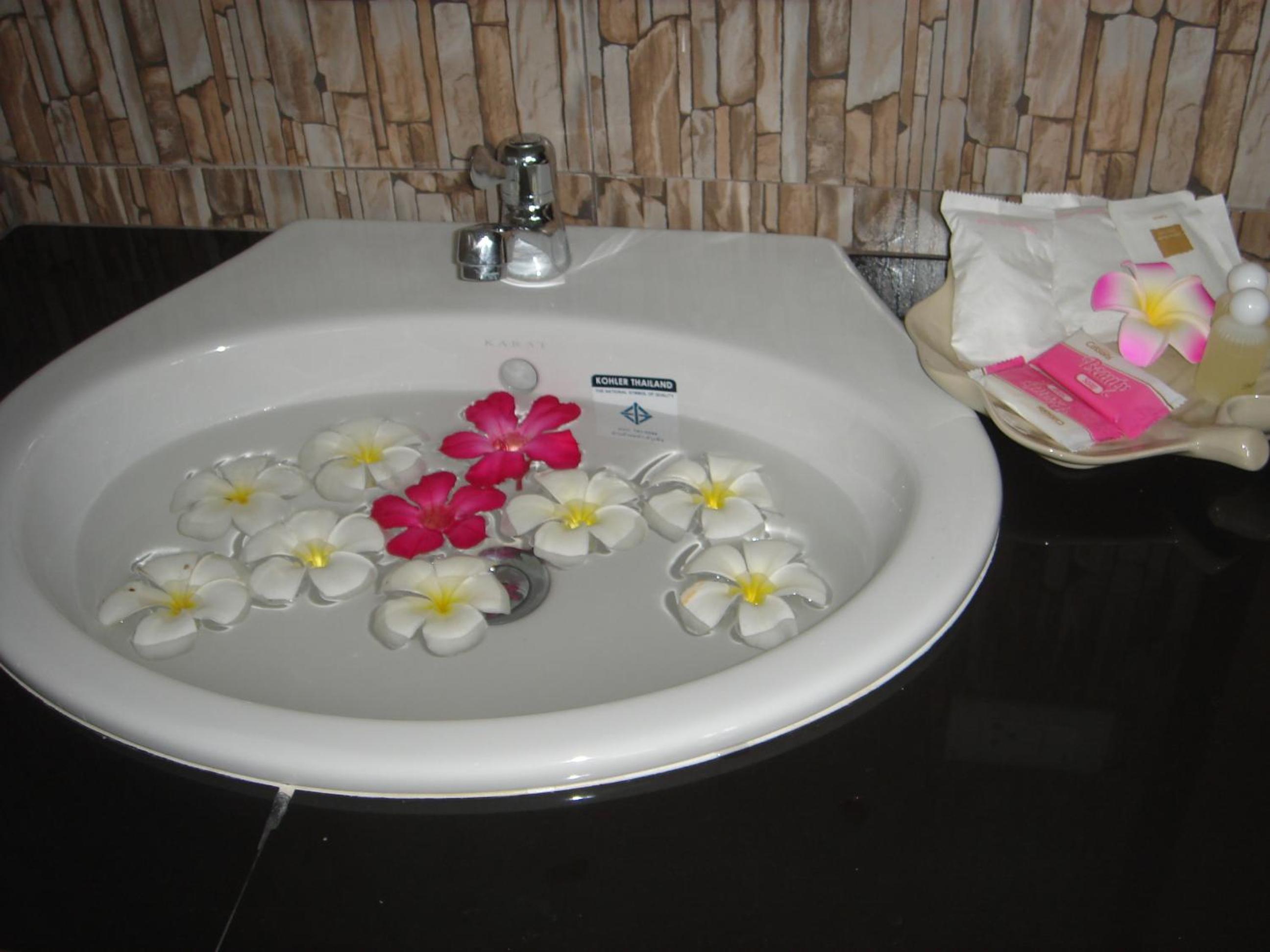 Real Relax Resort