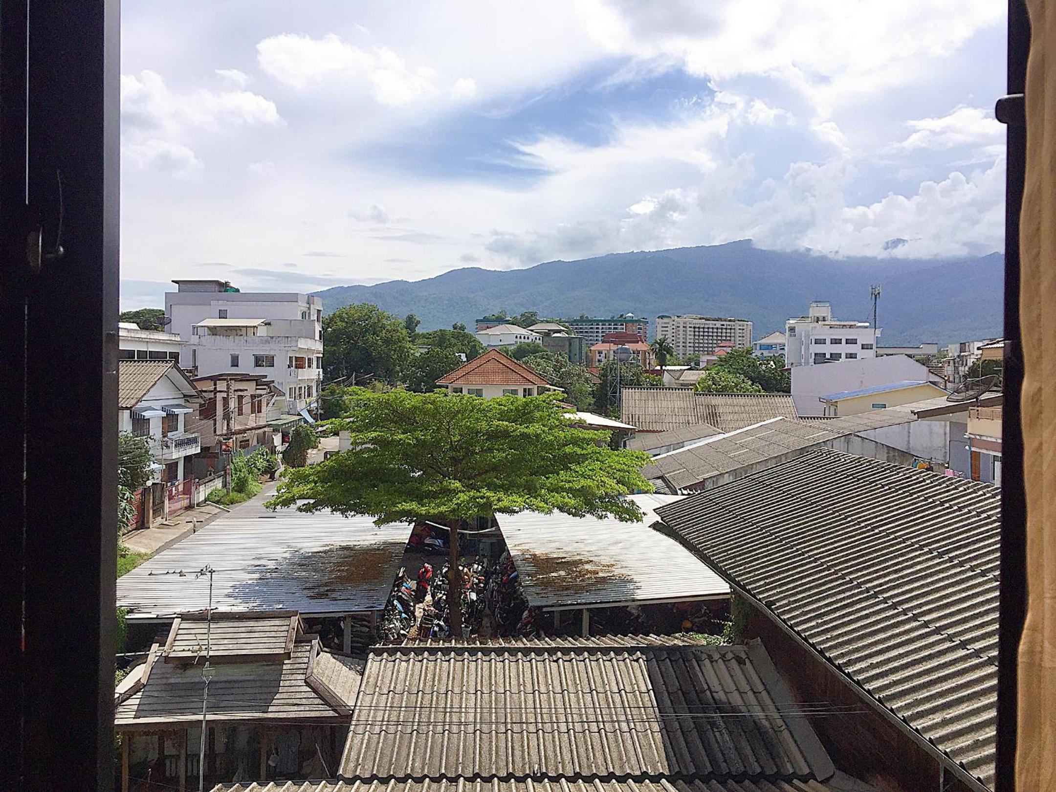 Chor Chang House