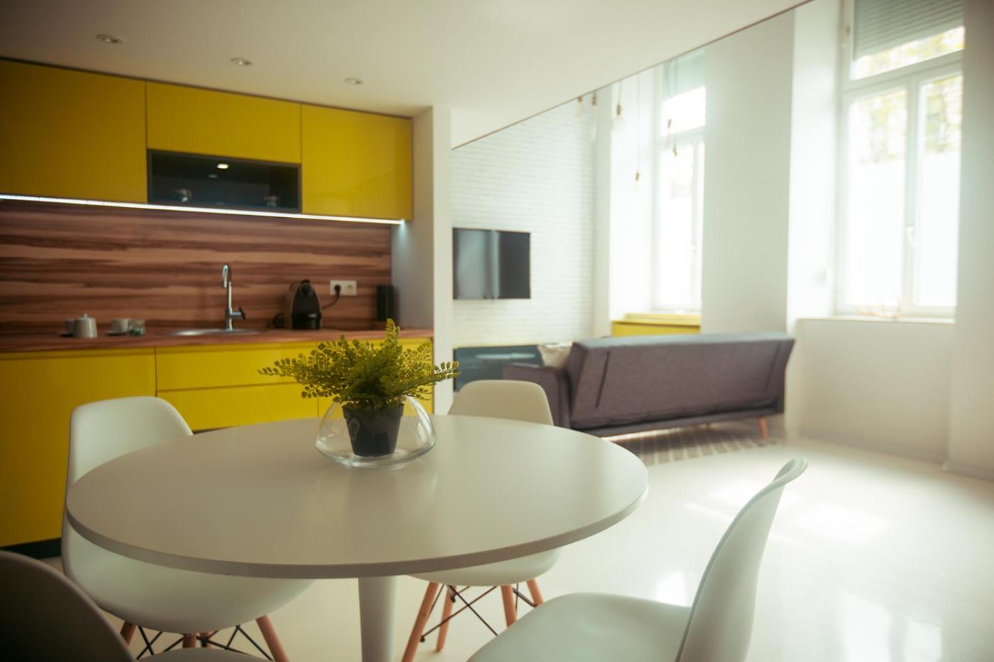 Zeus Design Loft Apartments