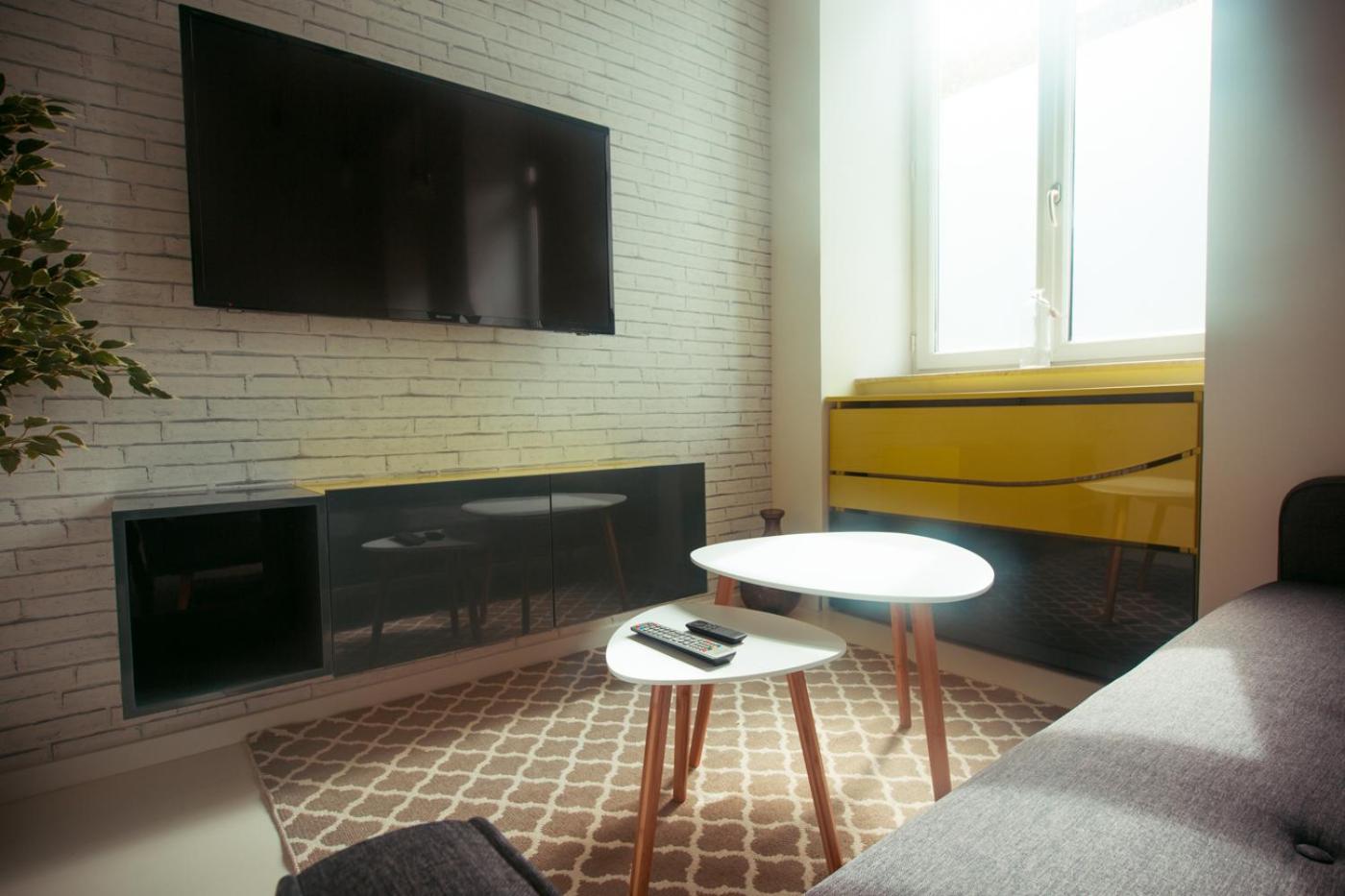 Zeus Design Loft Apartments