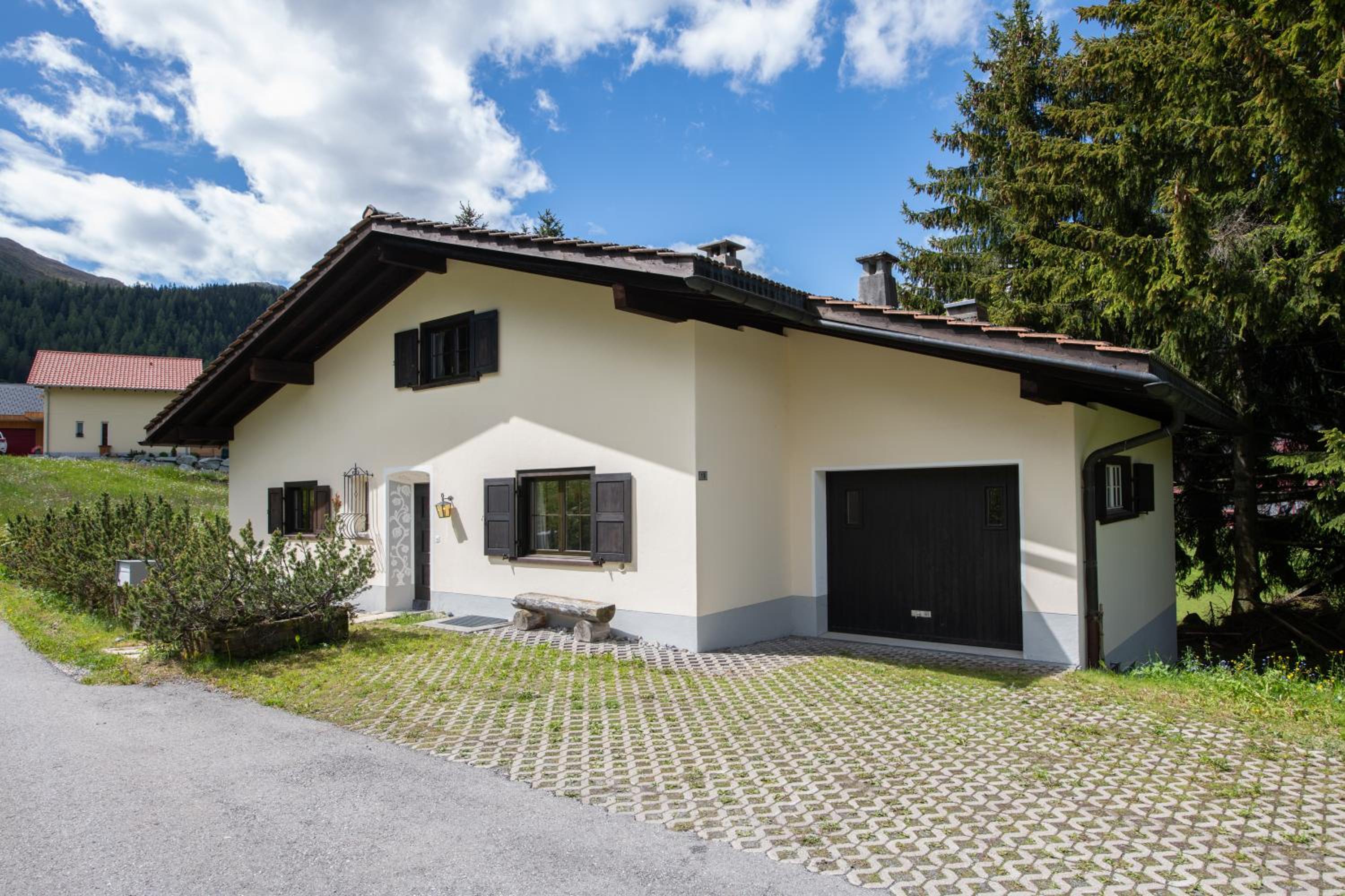 Chalet Laret view 2