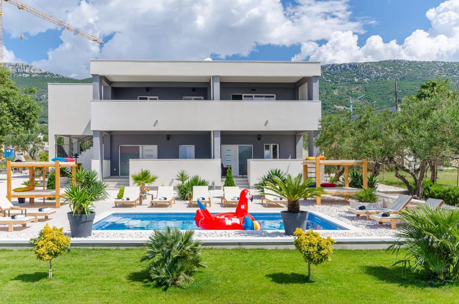 Gabriela view 2