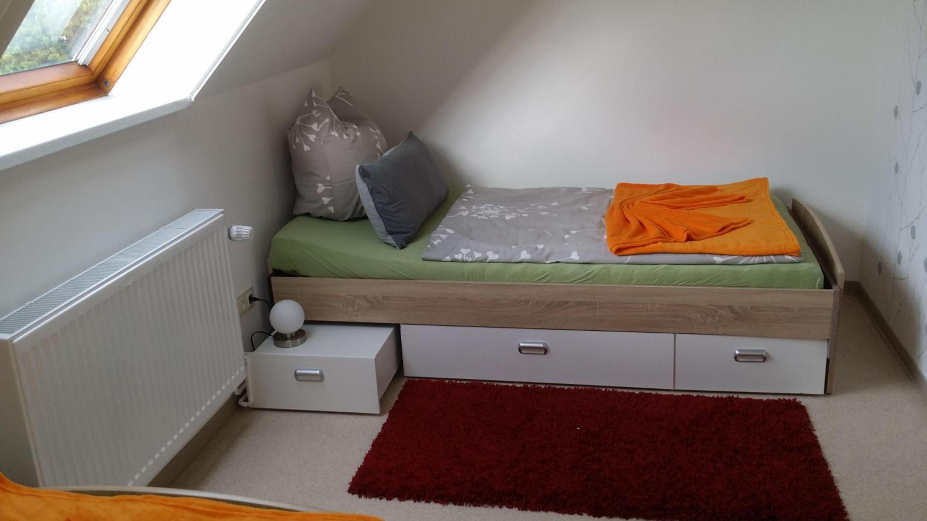 Photo 9